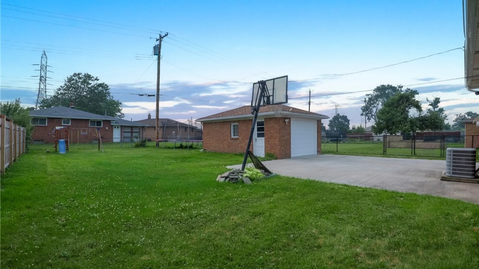 Property at 54 Ceil Drive, Cheektowaga, NY 14227 39