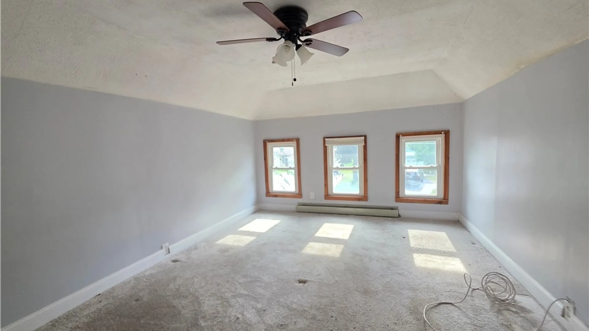 Property at 651 Pasadena Avenue, Niagara Falls, NY 14304 21