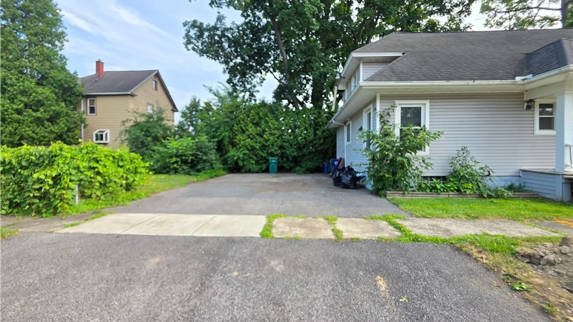 Property at 651 Pasadena Avenue, Niagara Falls, NY 14304 26