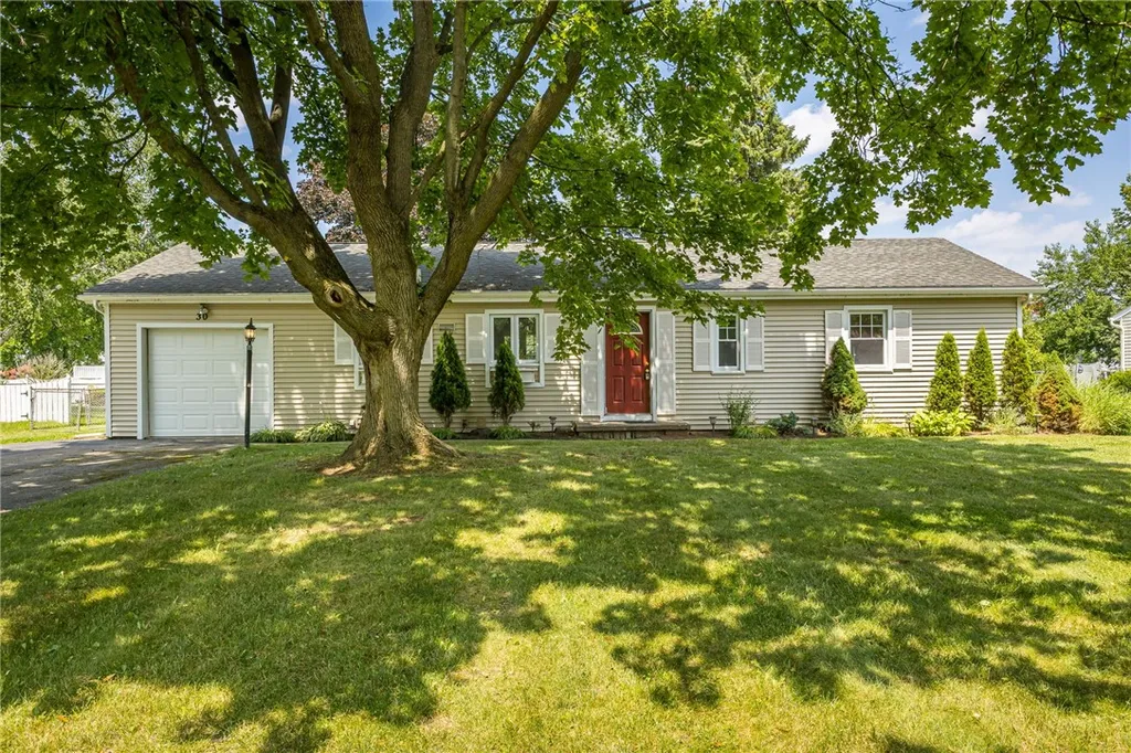 Property at 30 Newport Drive, Chili, NY 14624