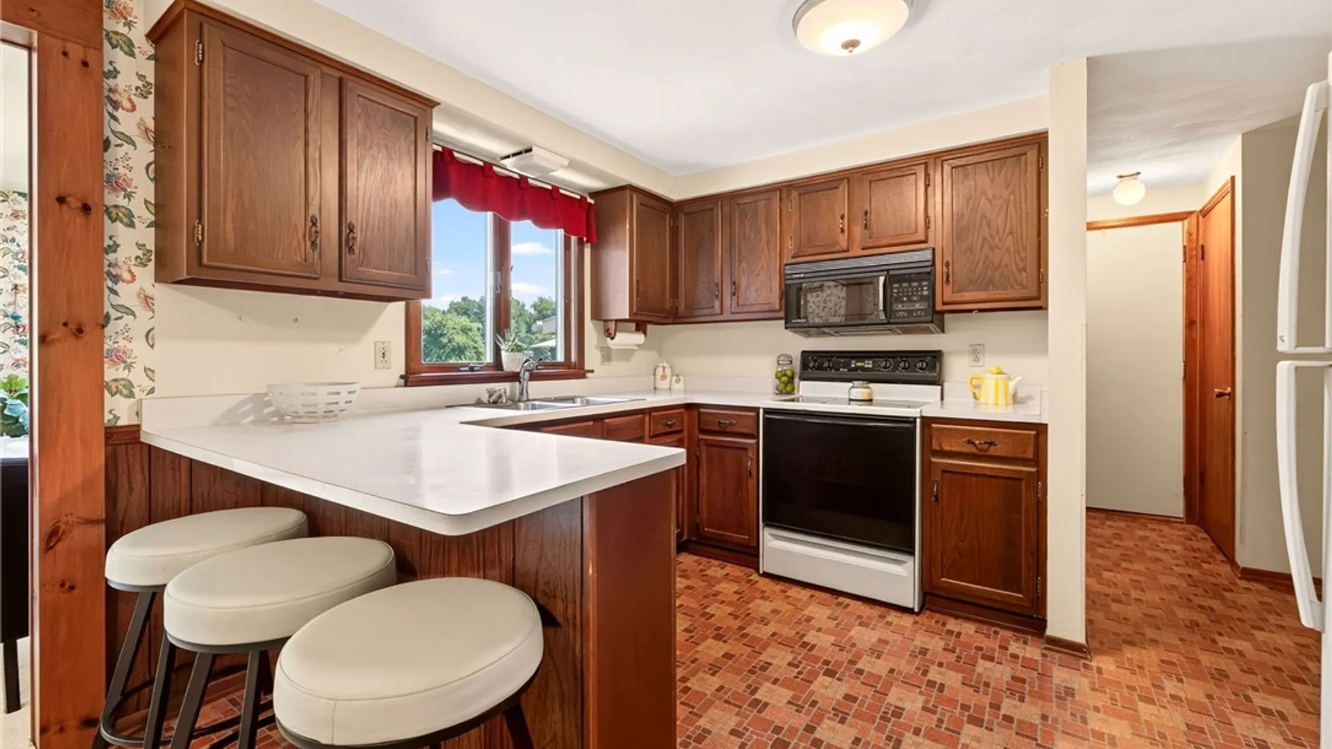 Property at 7766 Jay Street, Williamson, NY 14589 8