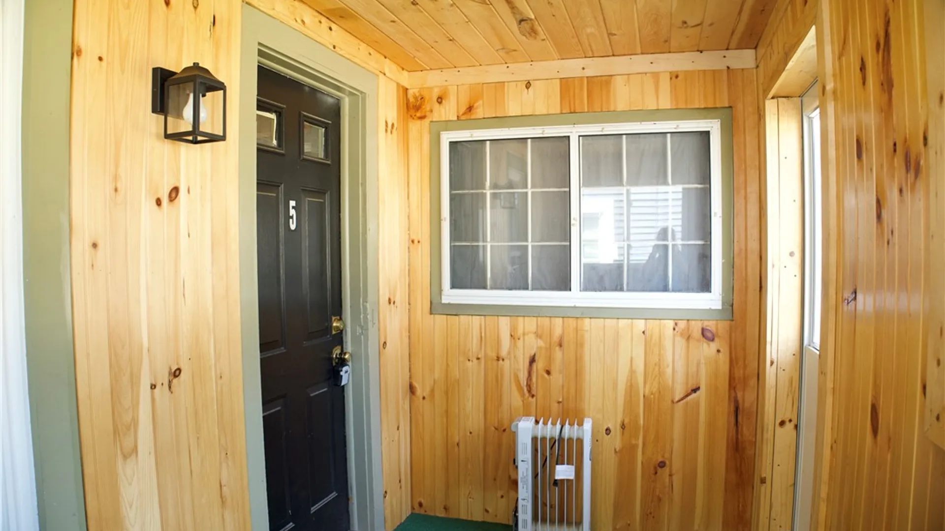 Property at 5 Lyon St, Bath, NY 14810 3