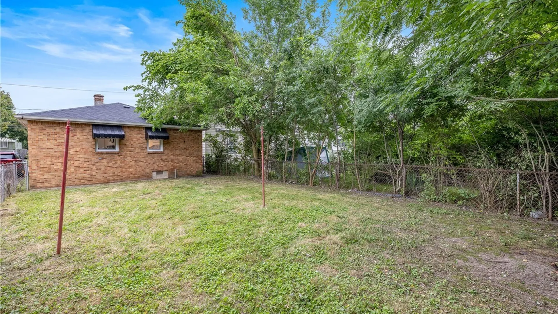 Property at 224 Hazelwood Avenue, Buffalo, NY 14215 26