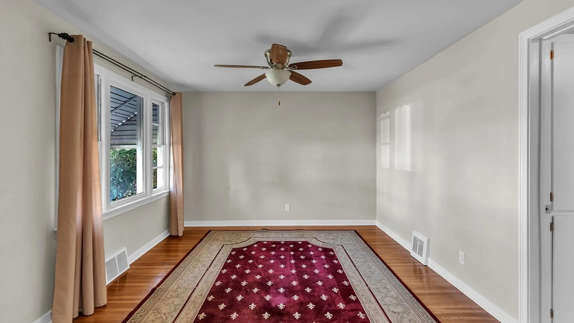 Property at 197 Crocker Street, Cheektowaga, NY 14212 10