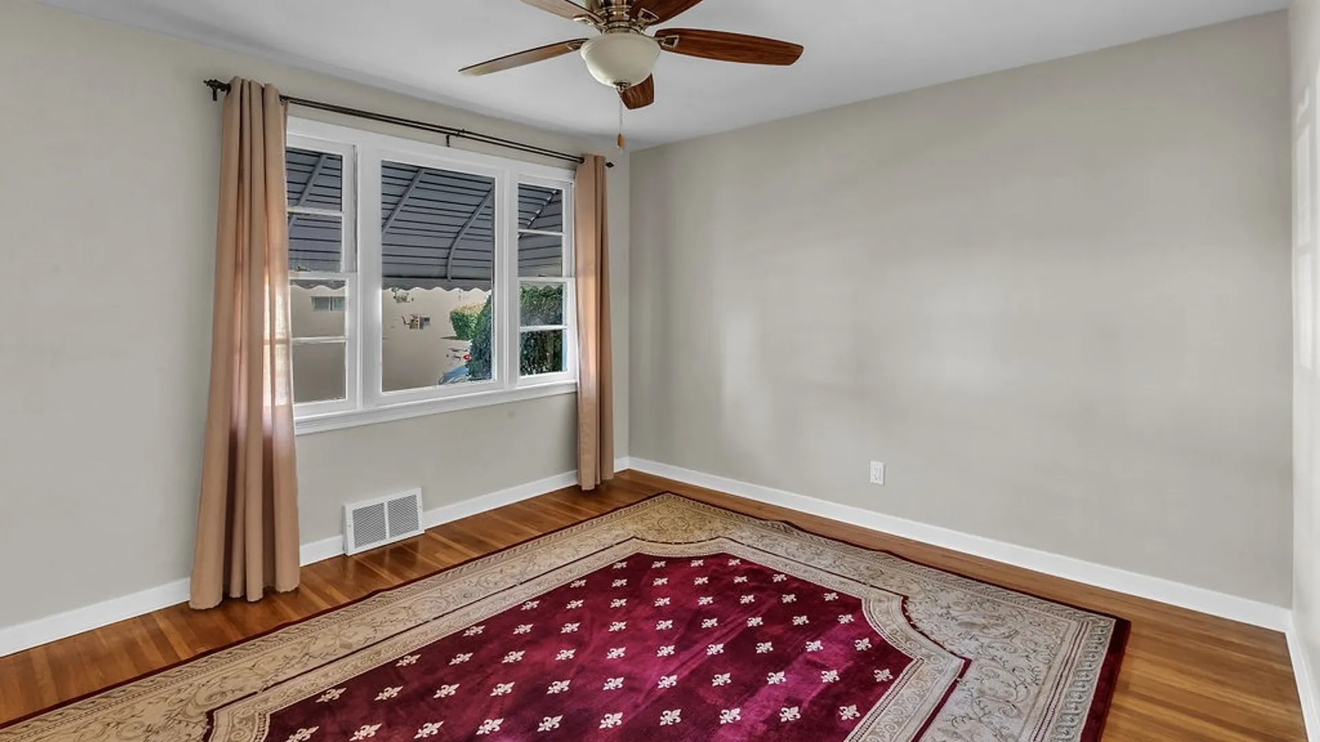 Property at 197 Crocker Street, Cheektowaga, NY 14212 12