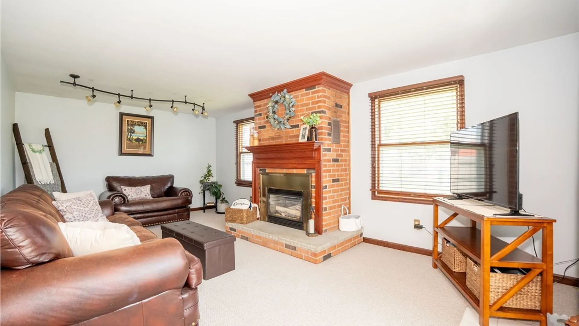 Property at 63 Queens Drive, West Seneca, NY 14224 22