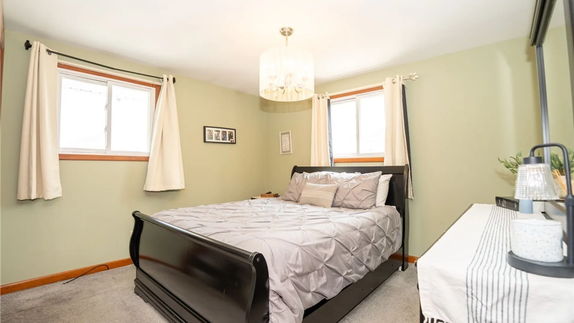 Property at 63 Queens Drive, West Seneca, NY 14224 25