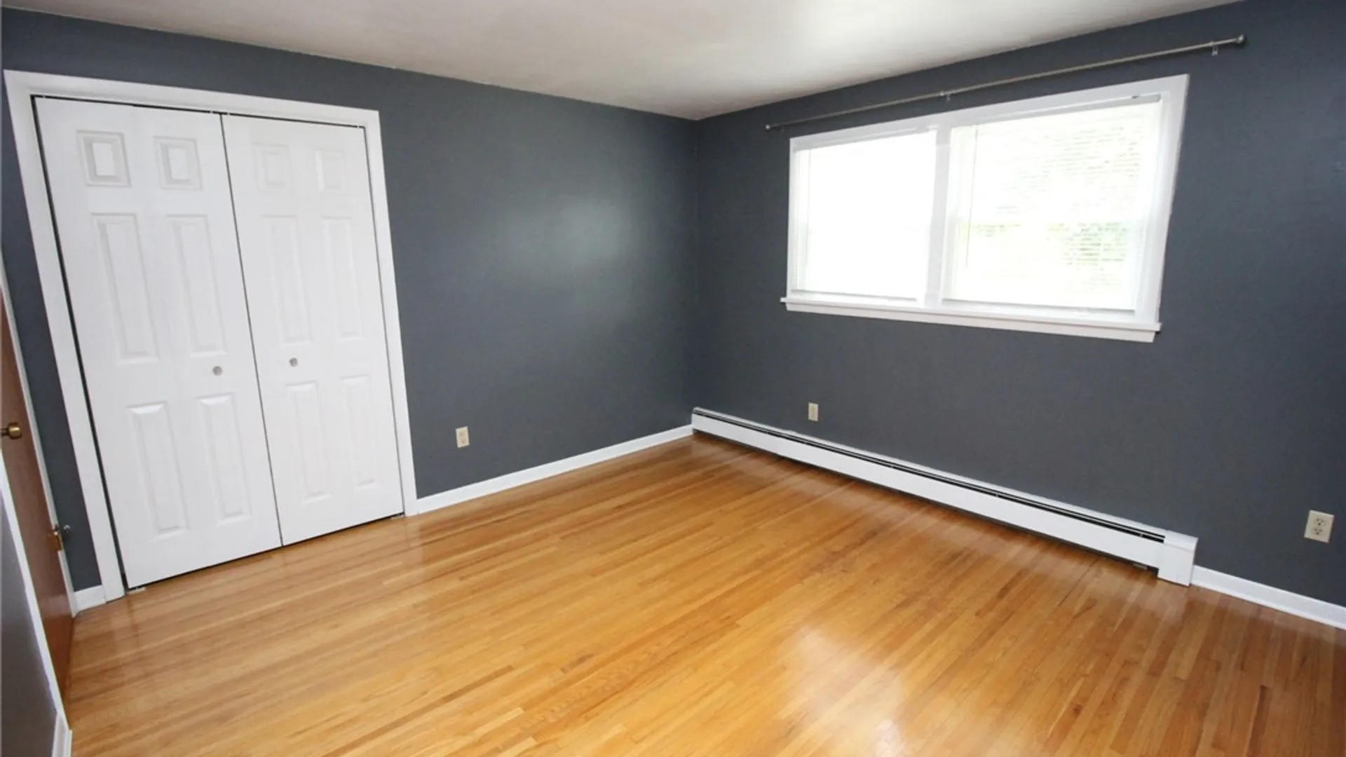 Property at 25 Kensington Court, Greece, NY 14612 30