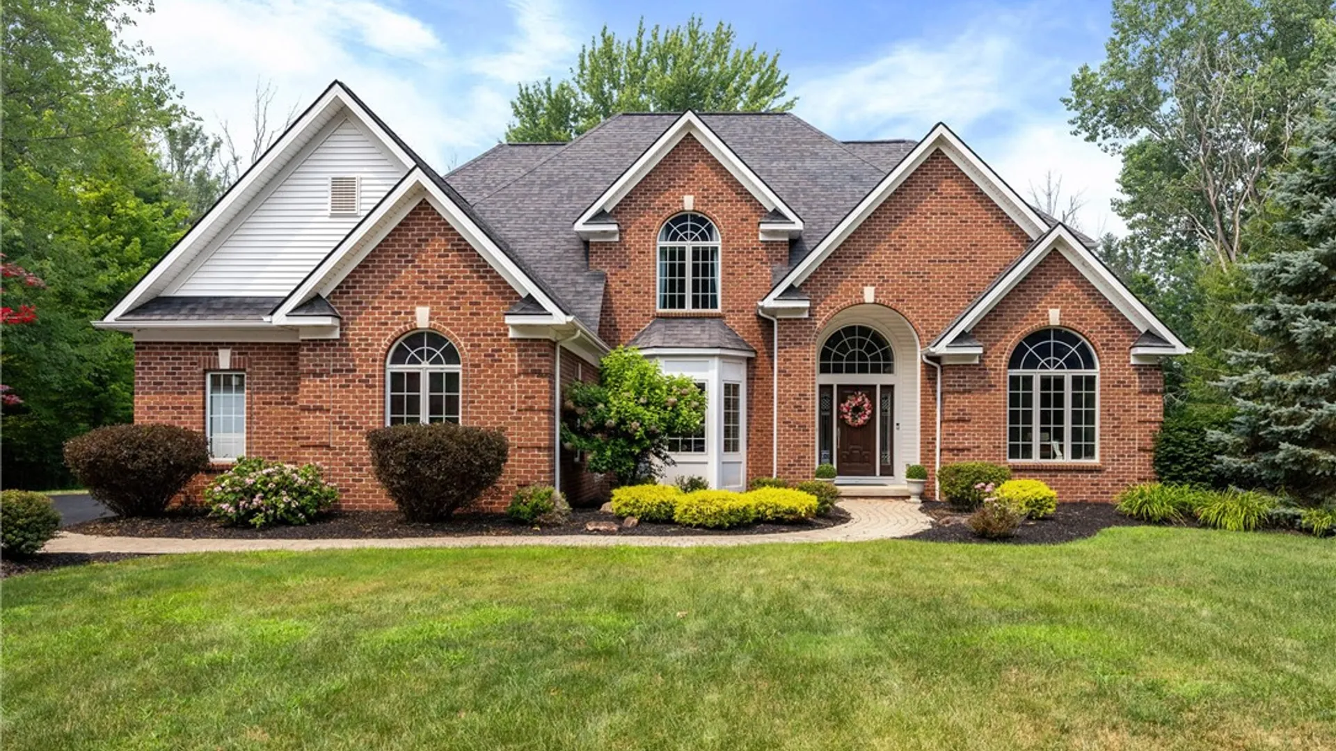 Property at 250 Country Woods Lane, Greece, NY 14626 2