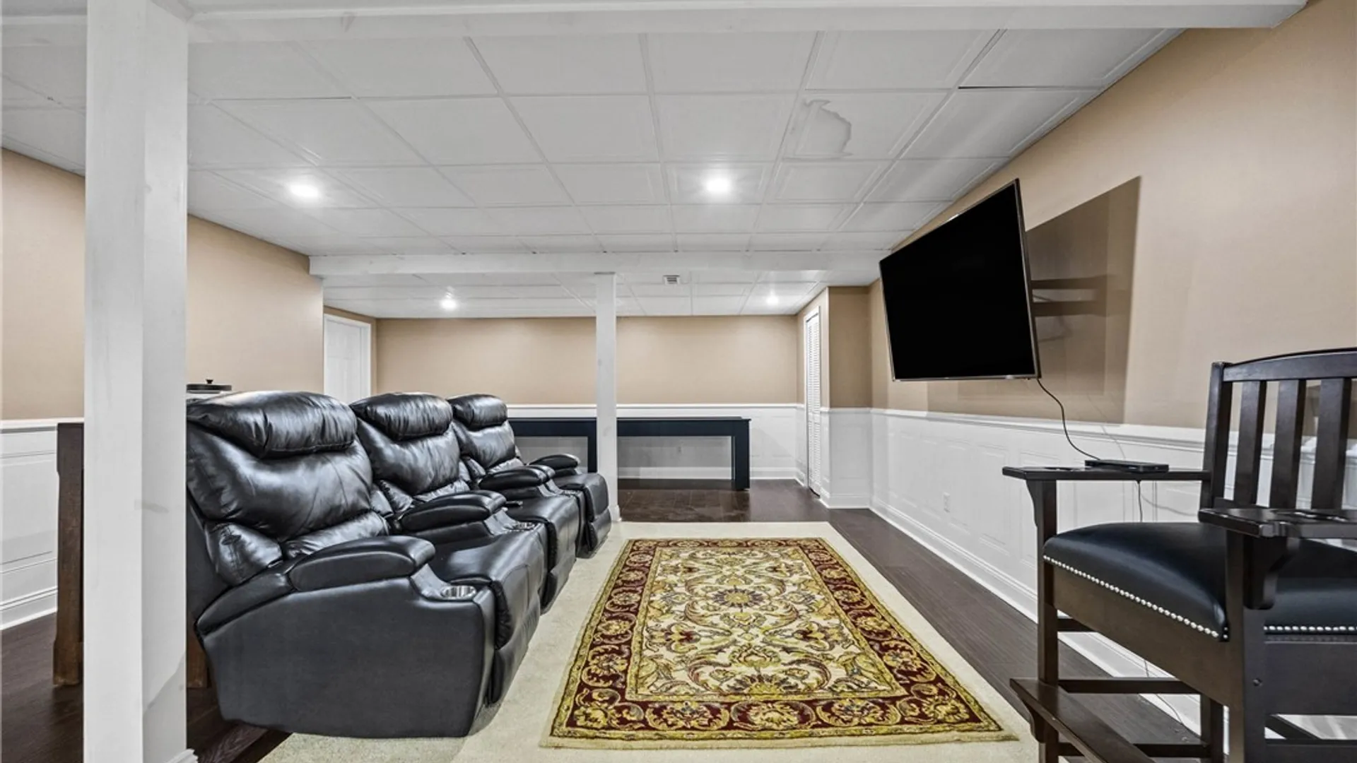Property at 250 Country Woods Lane, Greece, NY 14626 43