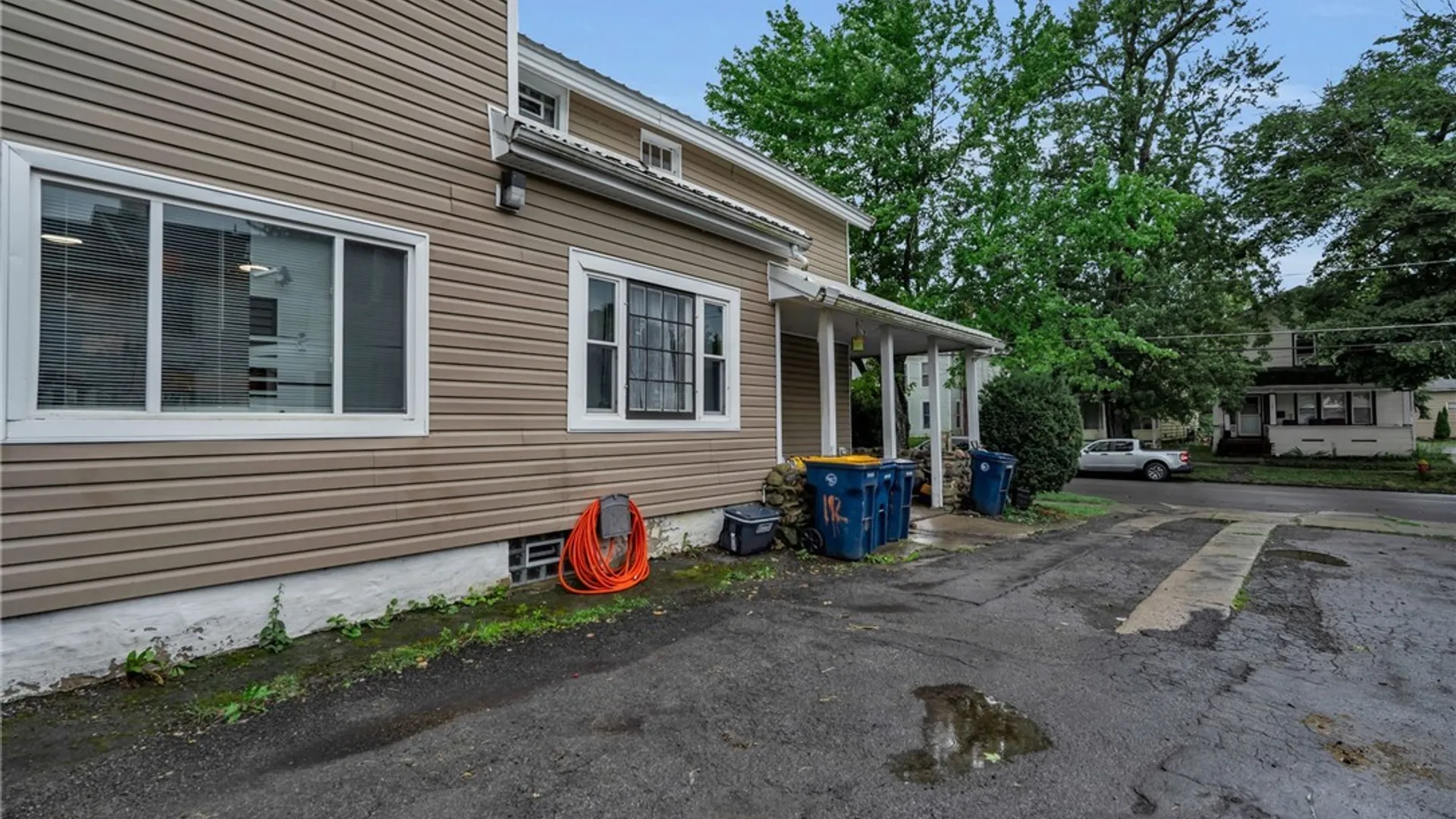 Property at 192 Pine Street, Lockport City, NY 14094 5