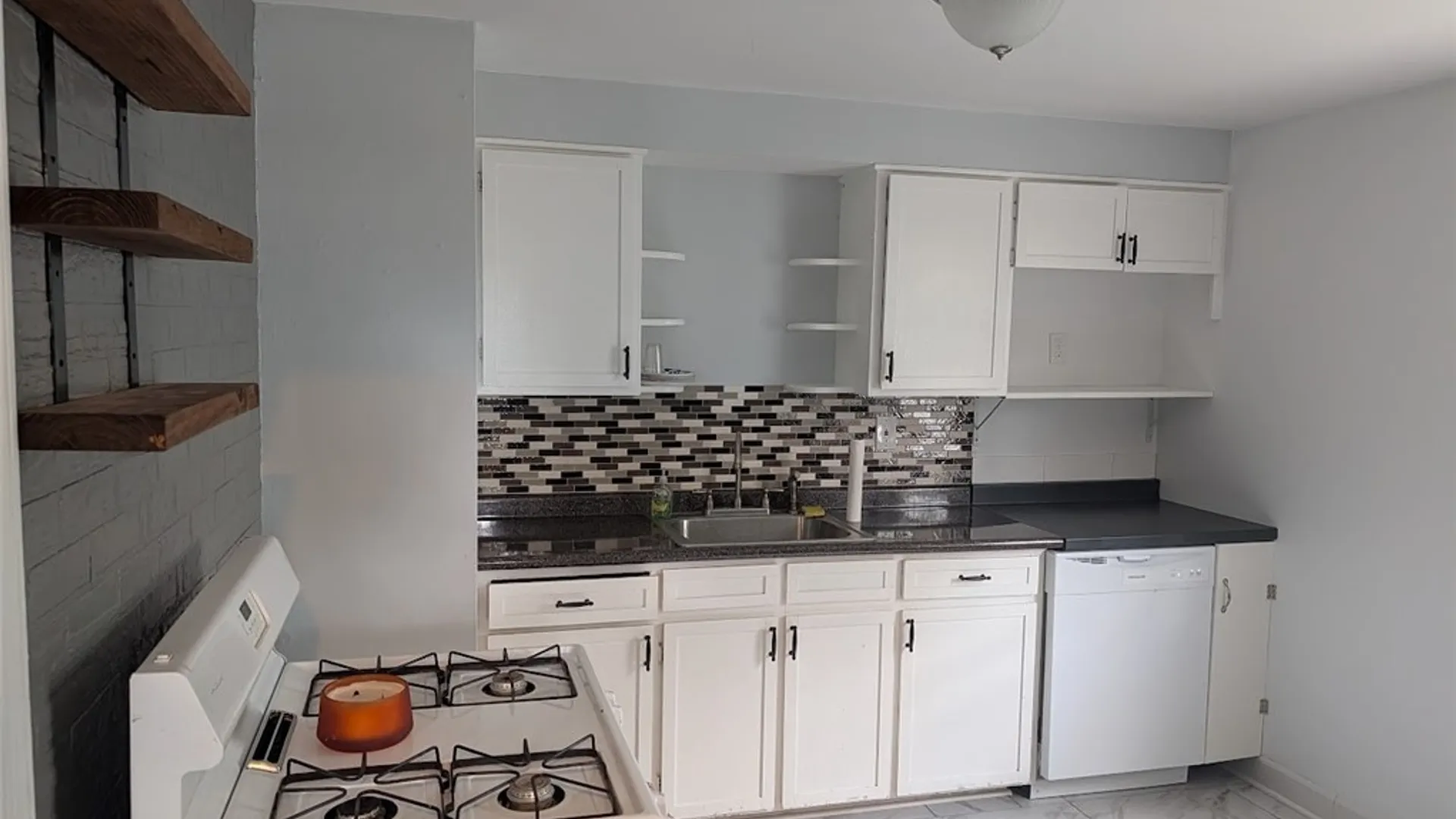 Property at 123 Kimberly Avenue, Buffalo, NY 14220 6