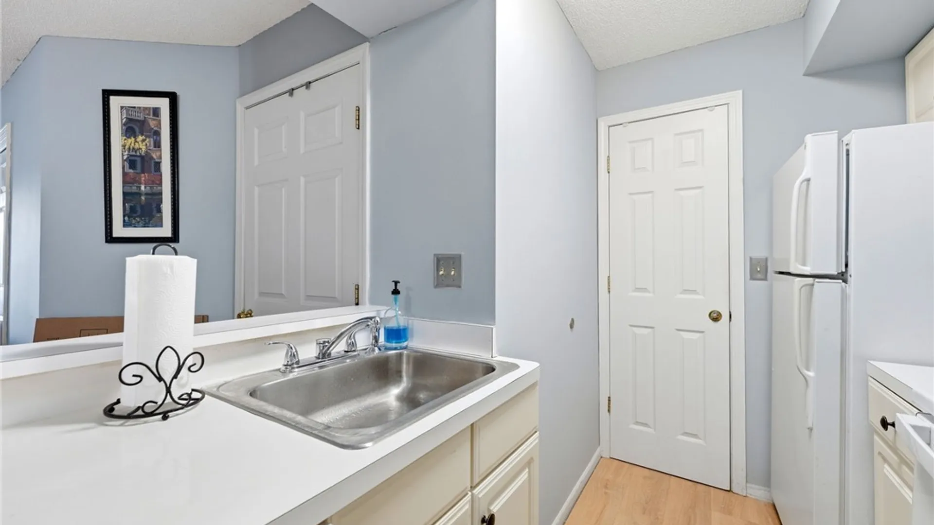Property at 2 Keph Drive, Amherst, NY 14228 10