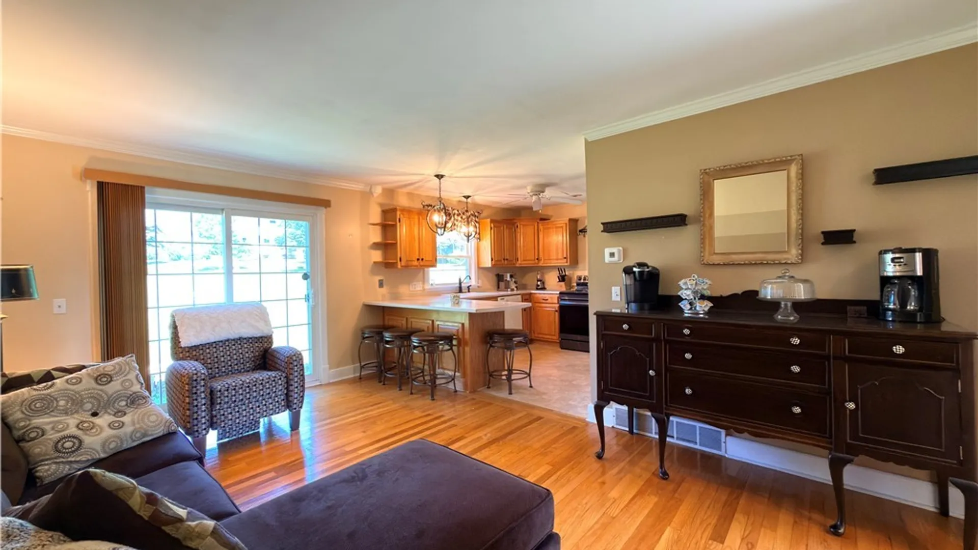 Property at 22 Mccracken Drive, Oswego, NY 13126 11