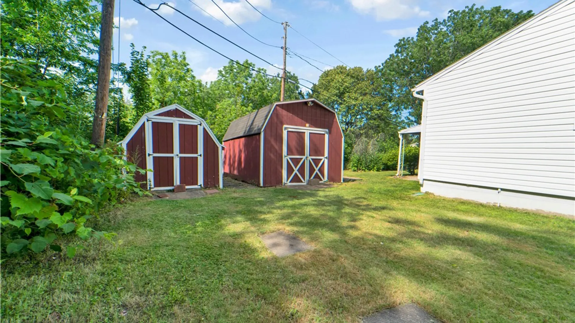 Property at 32 Ridgelea Court, Greece, NY 14615 18