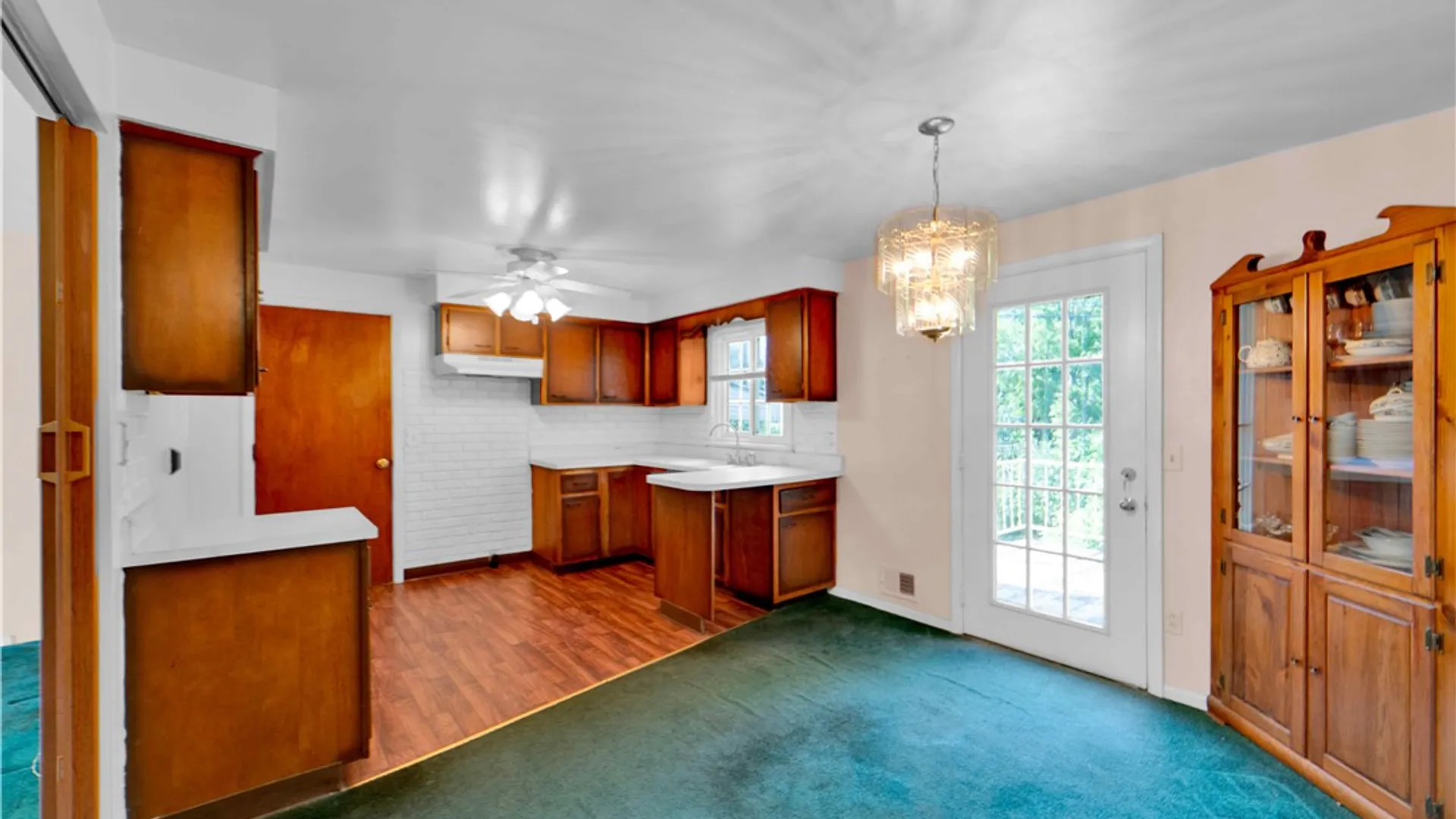 Property at 32 Ridgelea Court, Greece, NY 14615 5