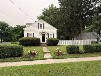 Property at 1101 Cumberland Ave, Syracuse, NY 13210