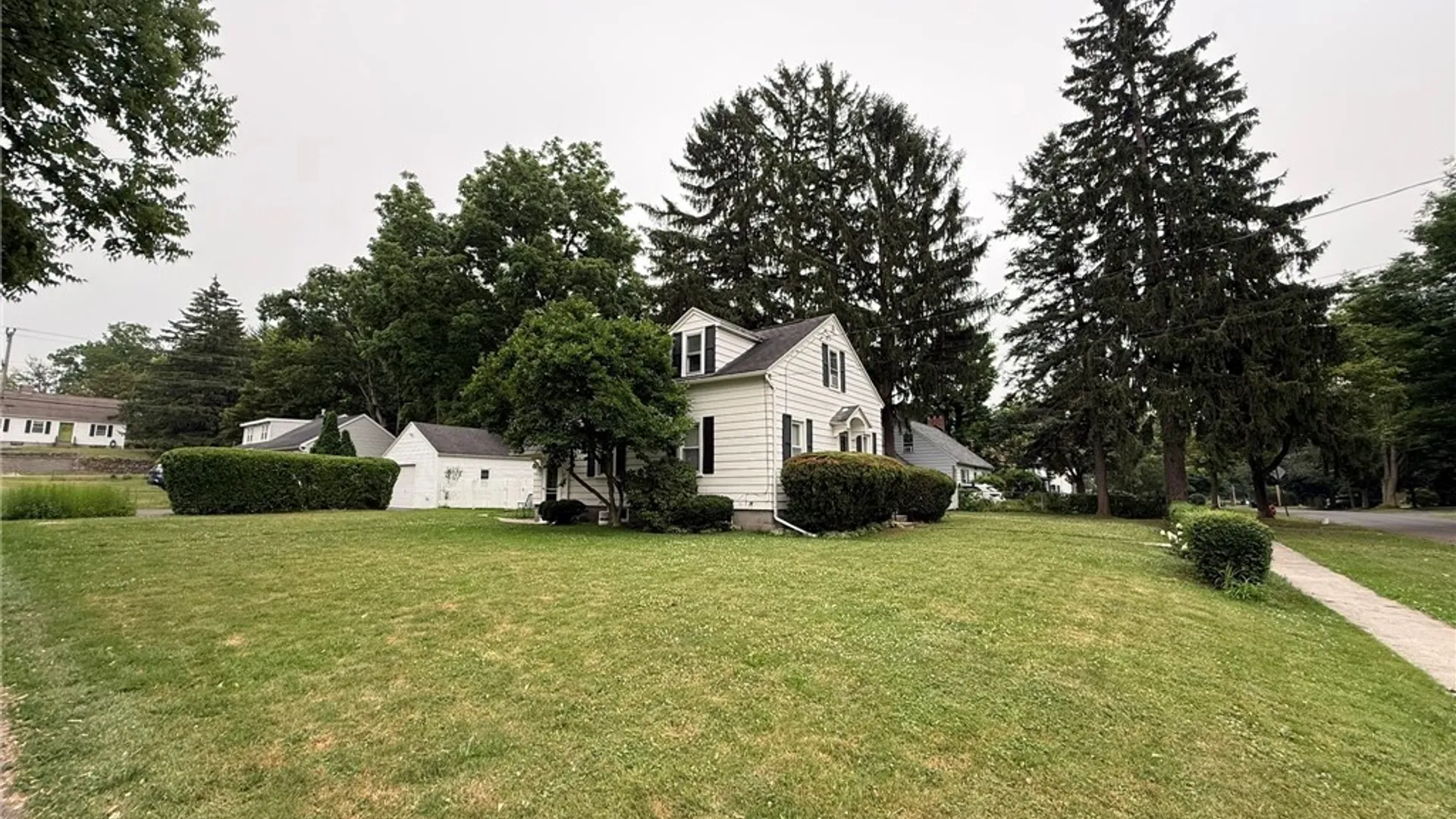 Property at 1101 Cumberland Ave, Syracuse, NY 13210 3