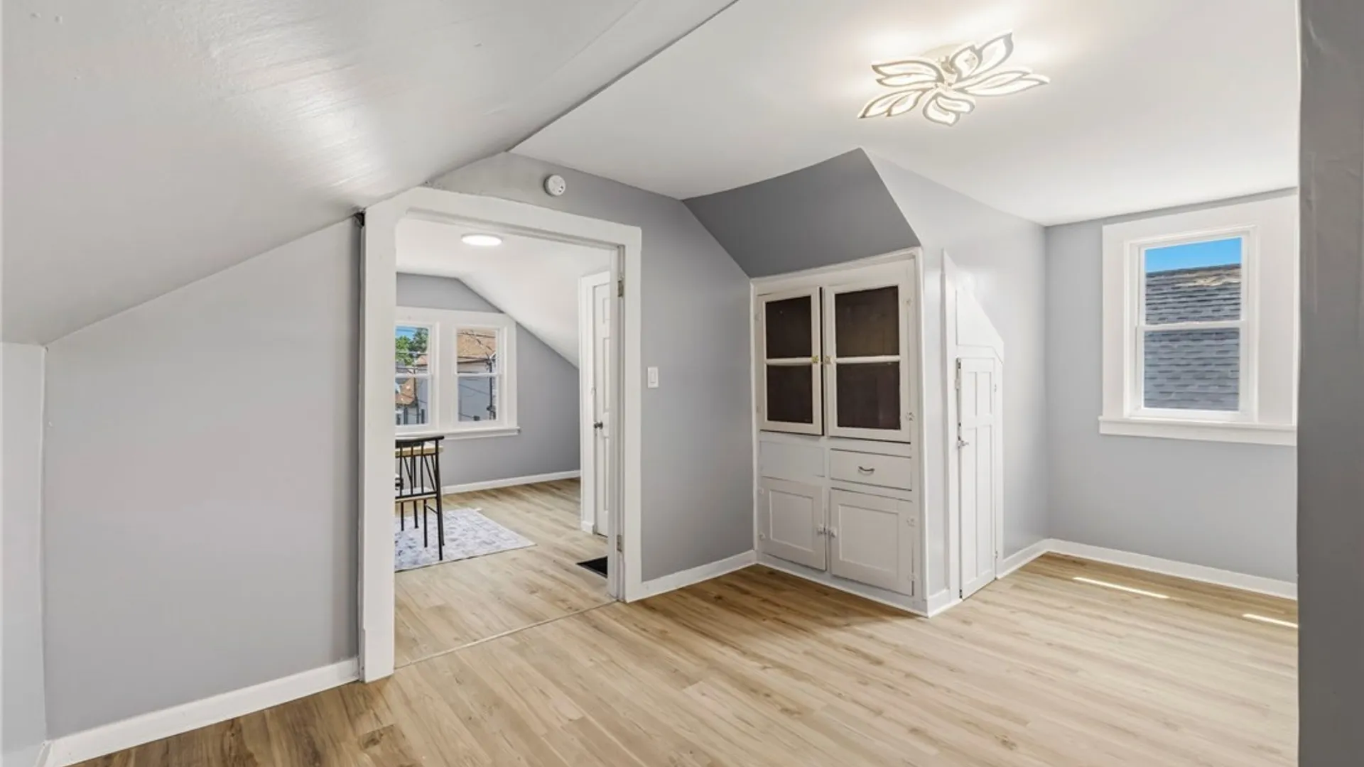 Property at 120 E End Avenue, Buffalo, NY 14225 26