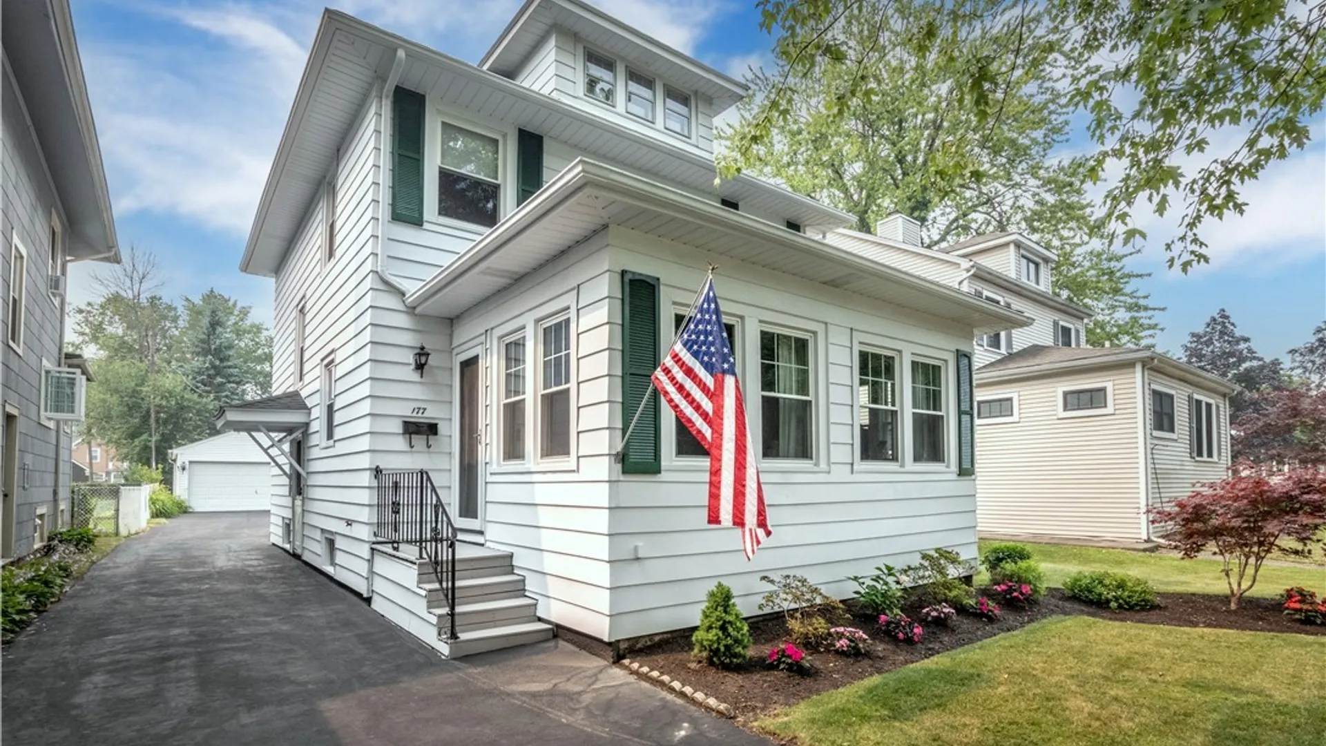 Property at 177 Kings Highway, Amherst, NY 14226 3