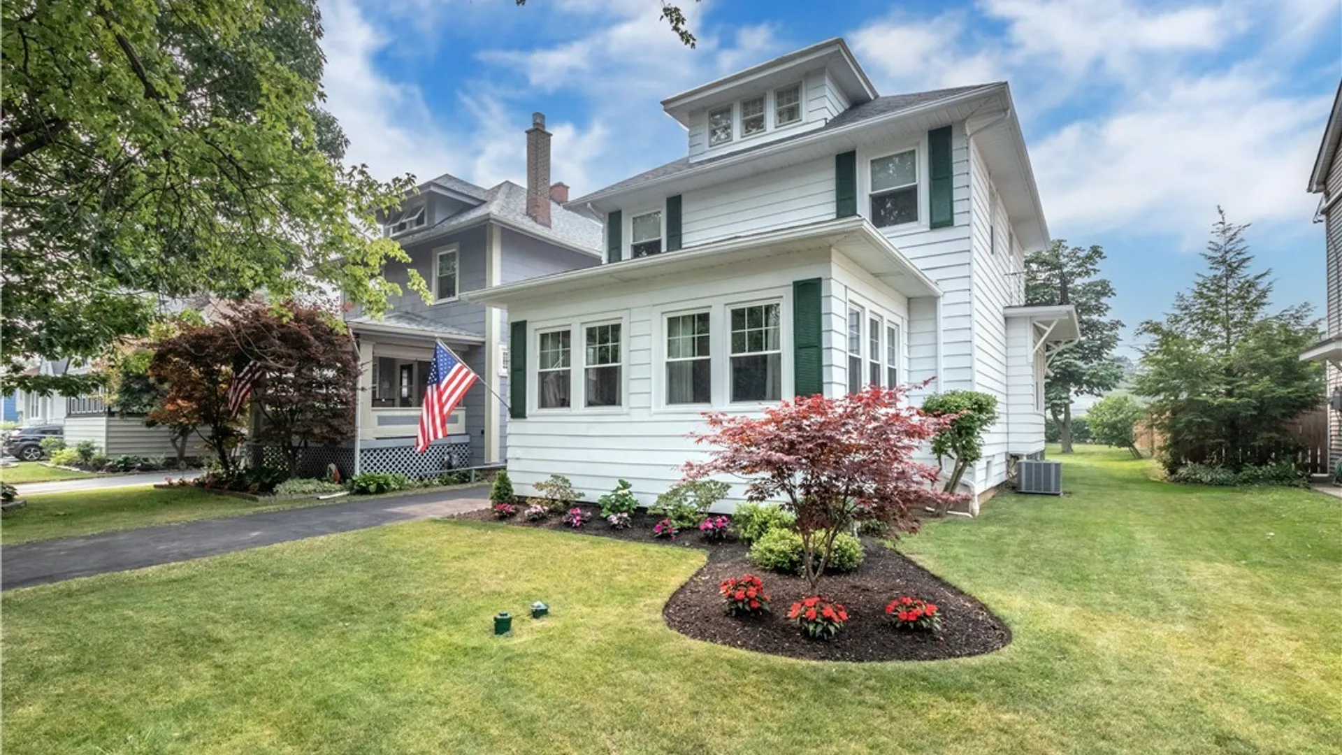 Property at 177 Kings Highway, Amherst, NY 14226 4