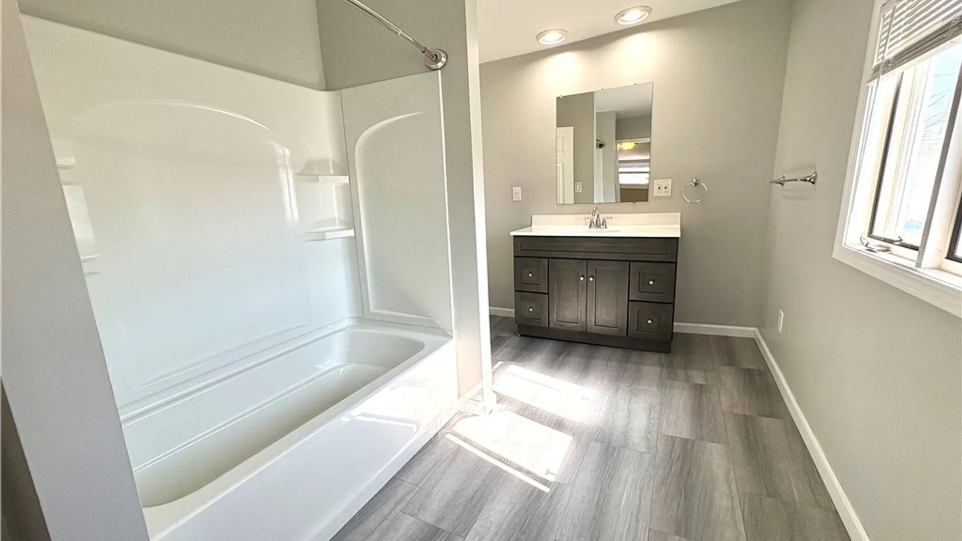 Property at 32 Walnut Street, Auburn, NY 13021 16