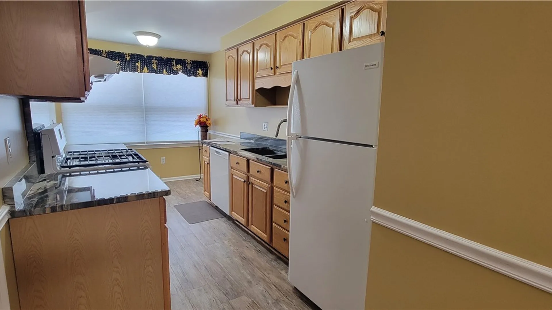 Property at 51 The Common, Lockport City, NY 14094 17
