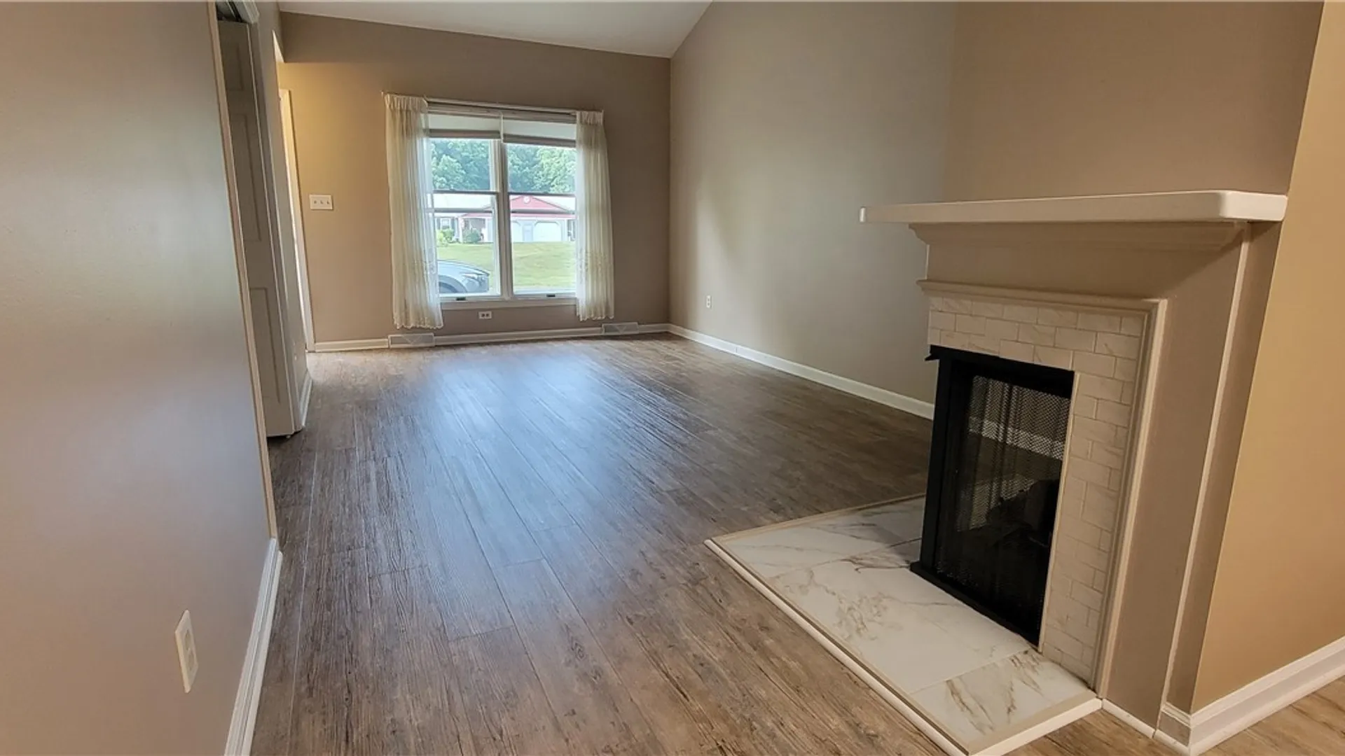 Property at 51 The Common, Lockport City, NY 14094 32