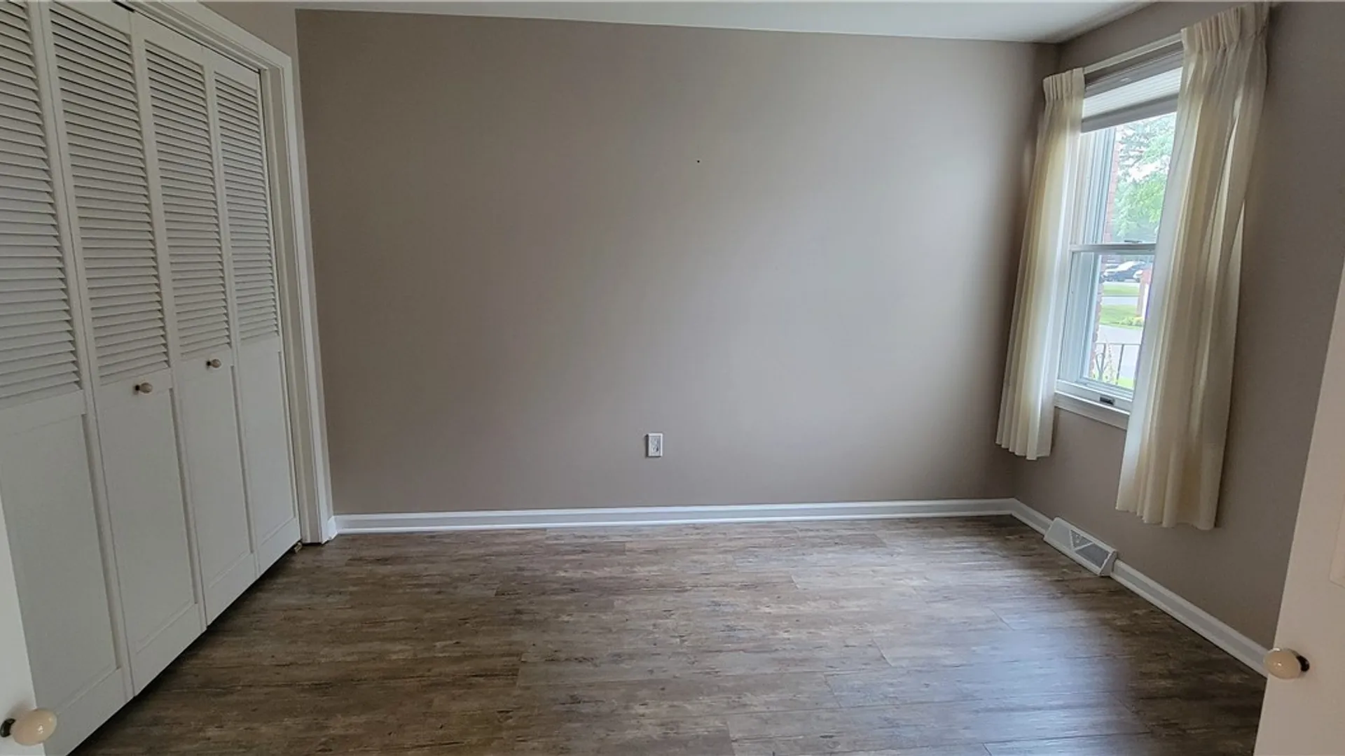 Property at 51 The Common, Lockport City, NY 14094 5