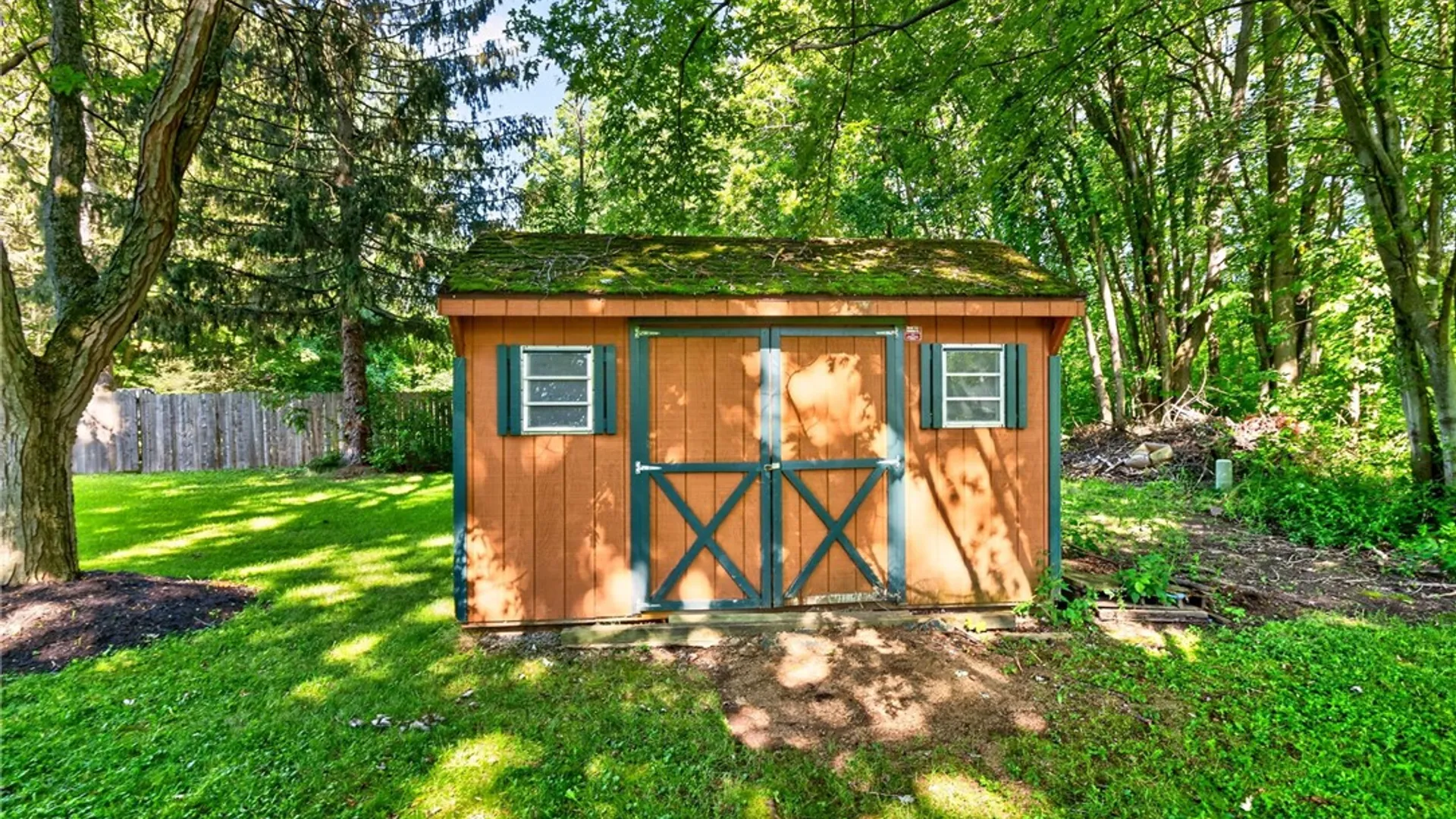 Property at 1590 Sweetbrier Lane, Walworth, NY 14568 6