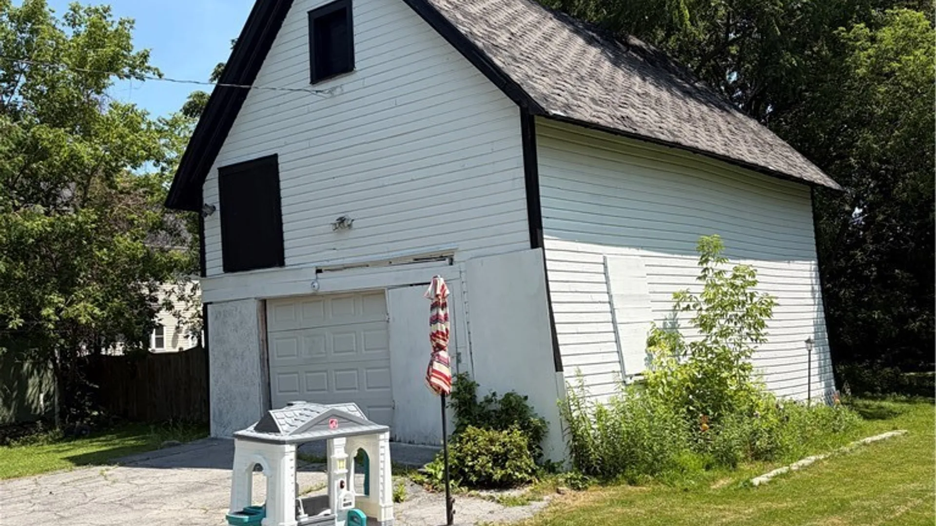 Property at 1113 Washington Street, Watertown City, NY 13601 5