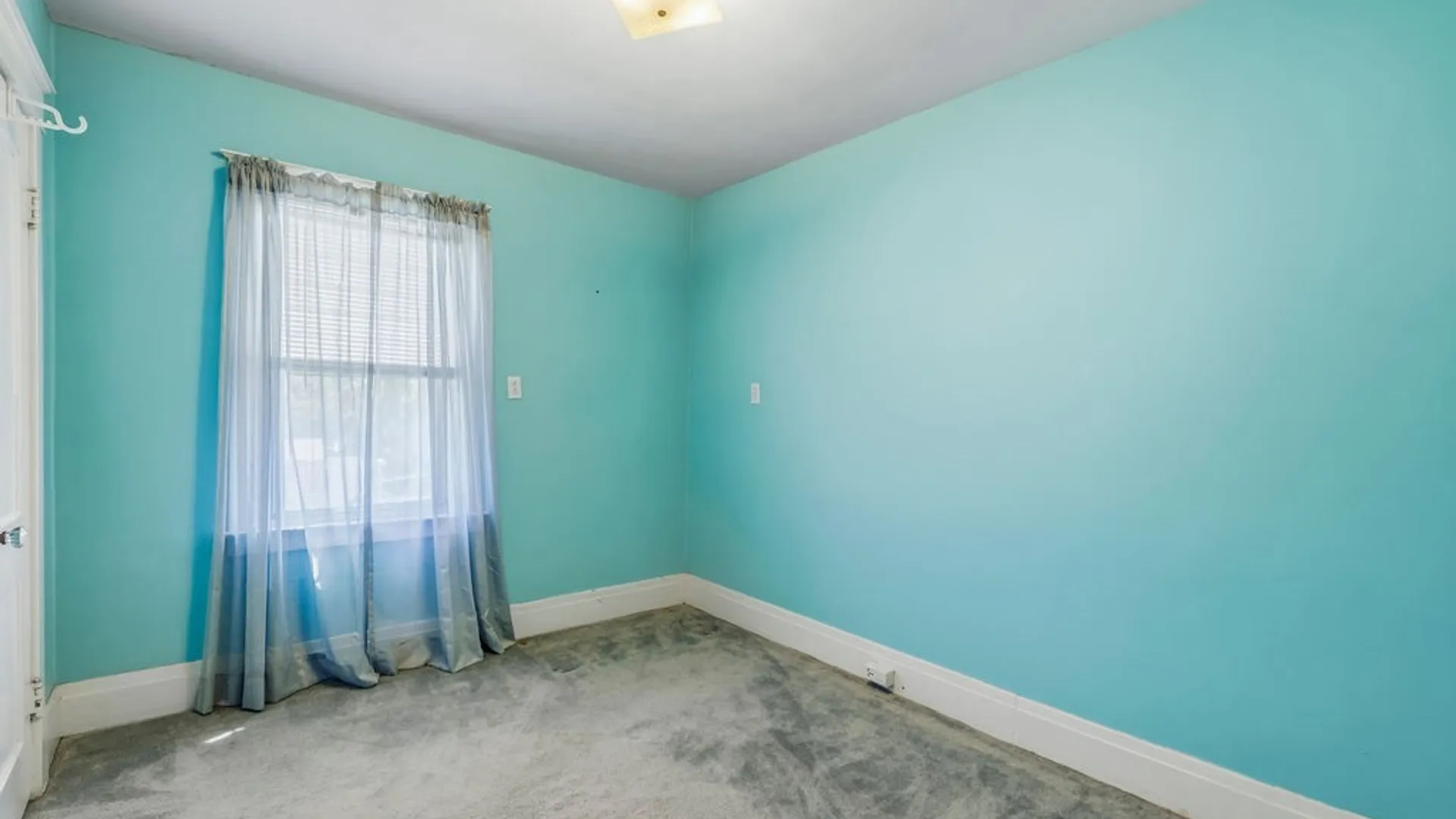 Property at 2311 Walnut Avenue, Niagara Falls, NY 14301 20