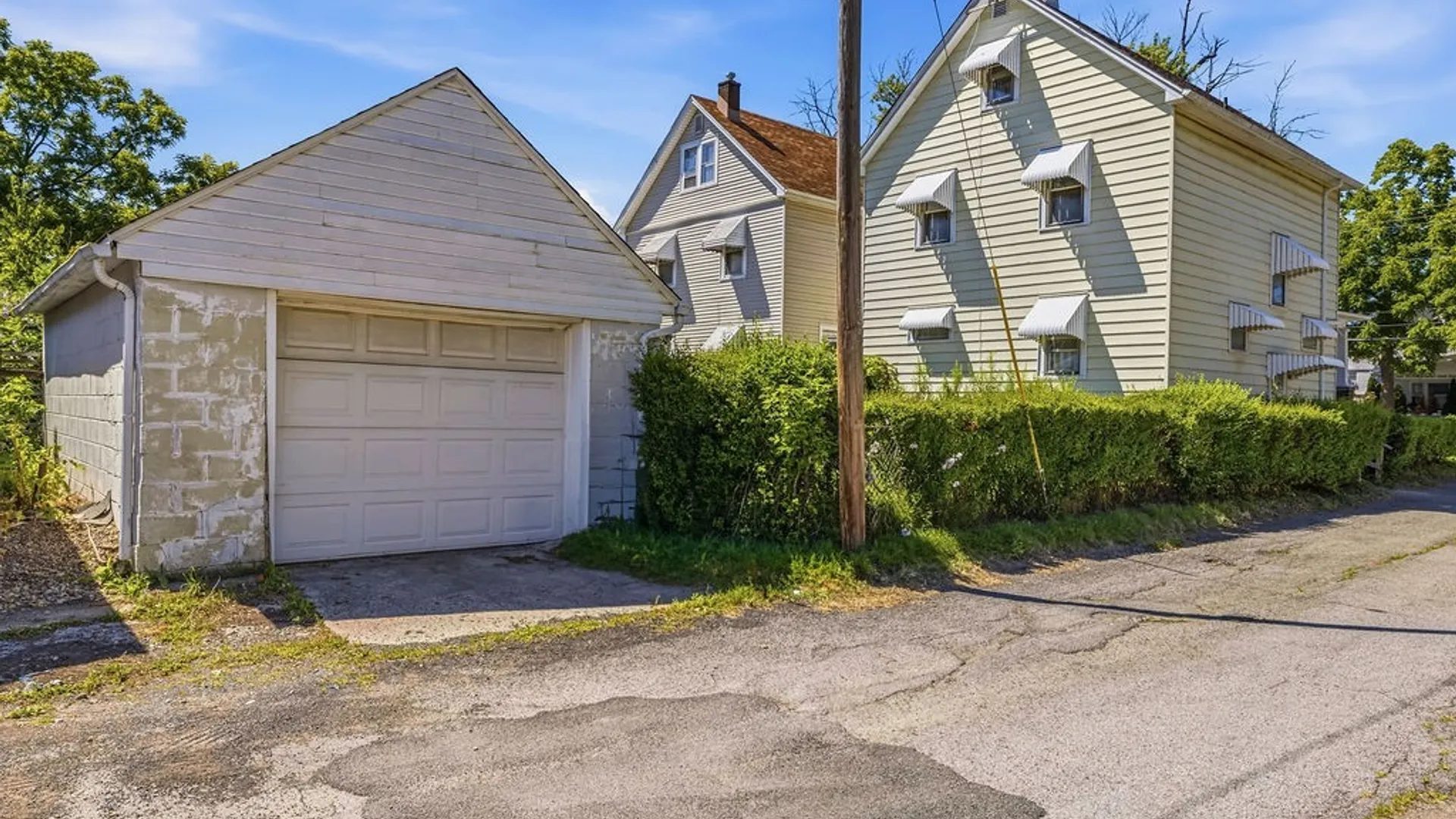 Property at 2311 Walnut Avenue, Niagara Falls, NY 14301 6