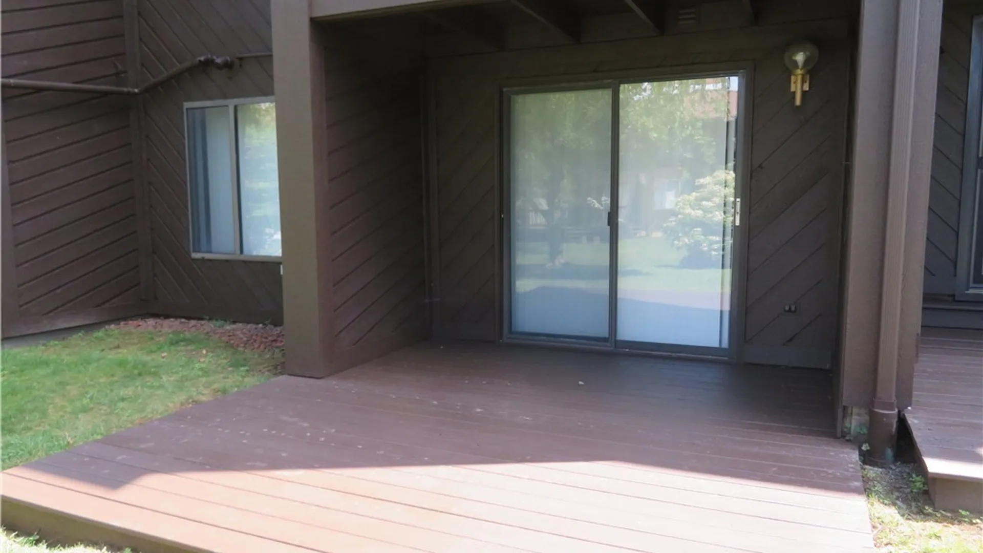Property at 28 Sherman Oaks Drive, New Hartford, NY 13413 4