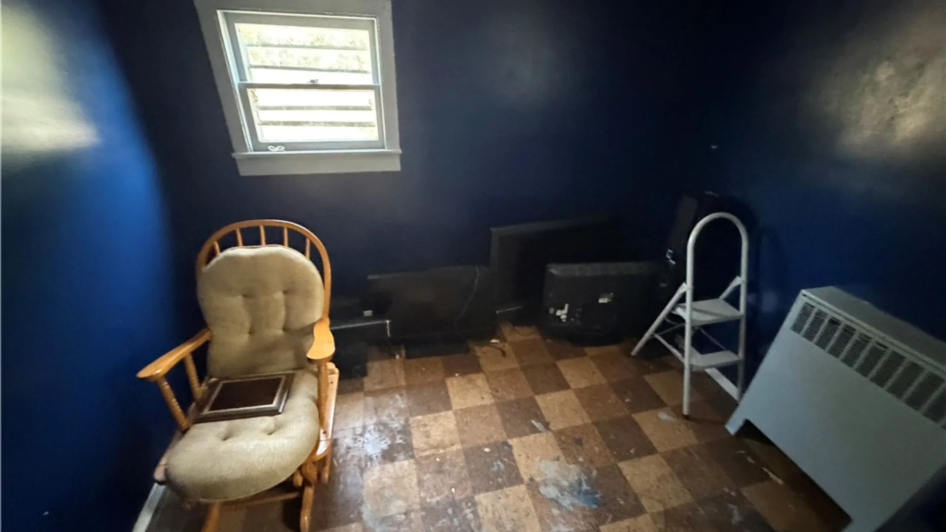 Property at 6 Pomander, East Rochester, NY 14445 10