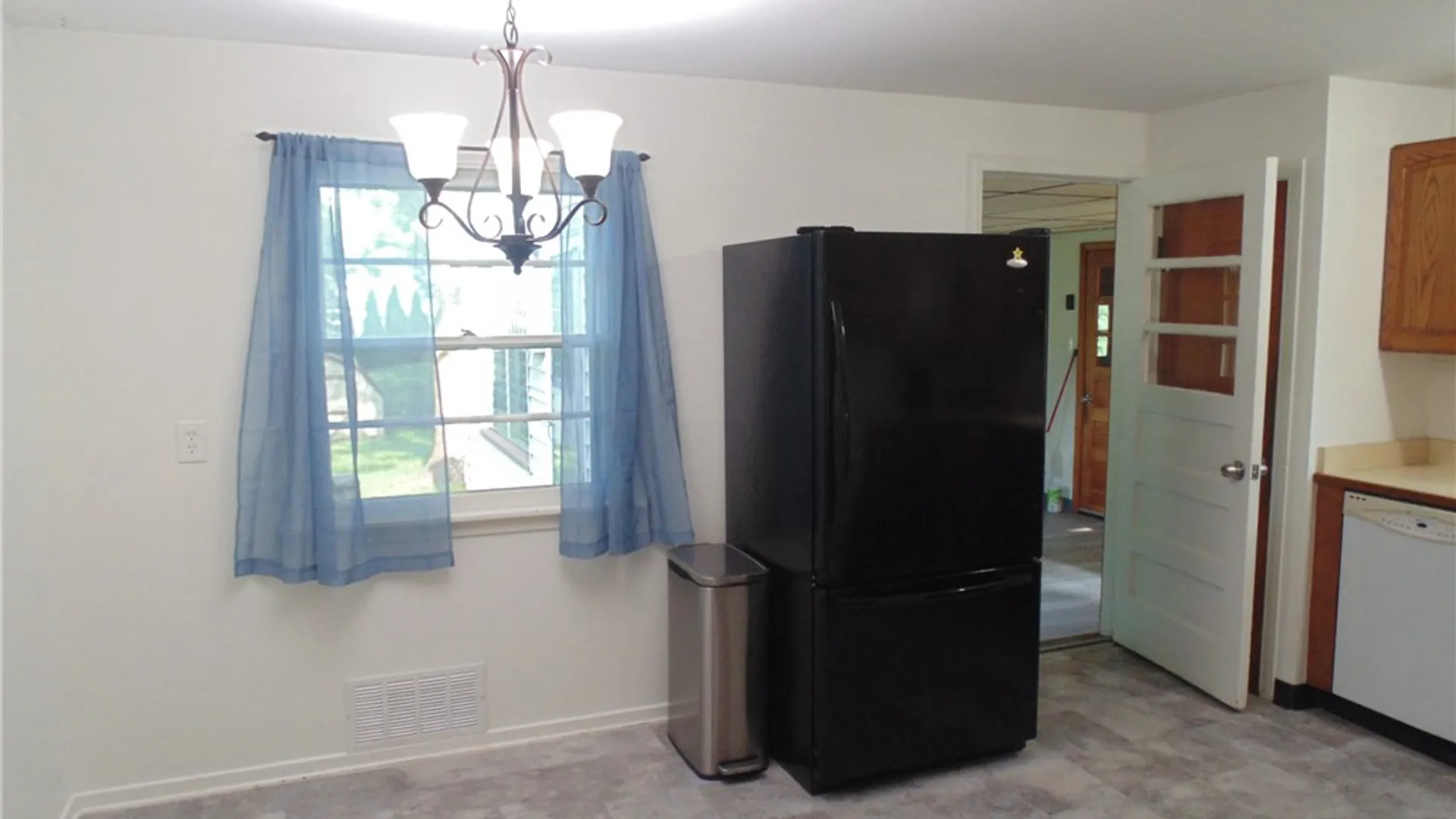 Property at 10 San Mateo Road, Chili, NY 14624 5