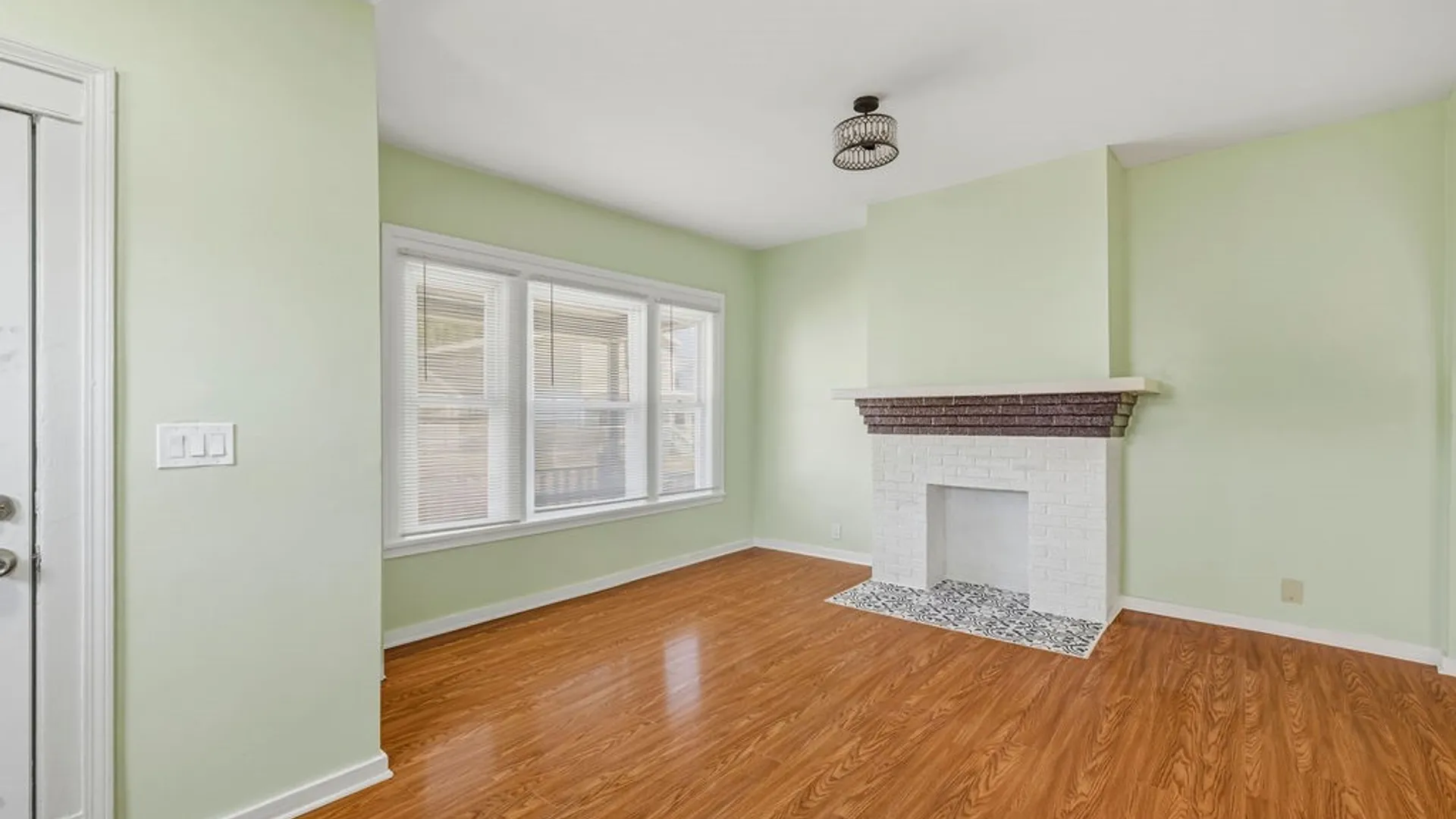 Property at 23 Cayuga Street, Buffalo, NY 14211 8