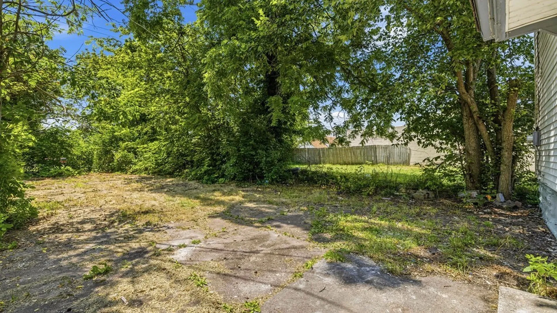 Property at 23 Cayuga Street, Buffalo, NY 14211 30