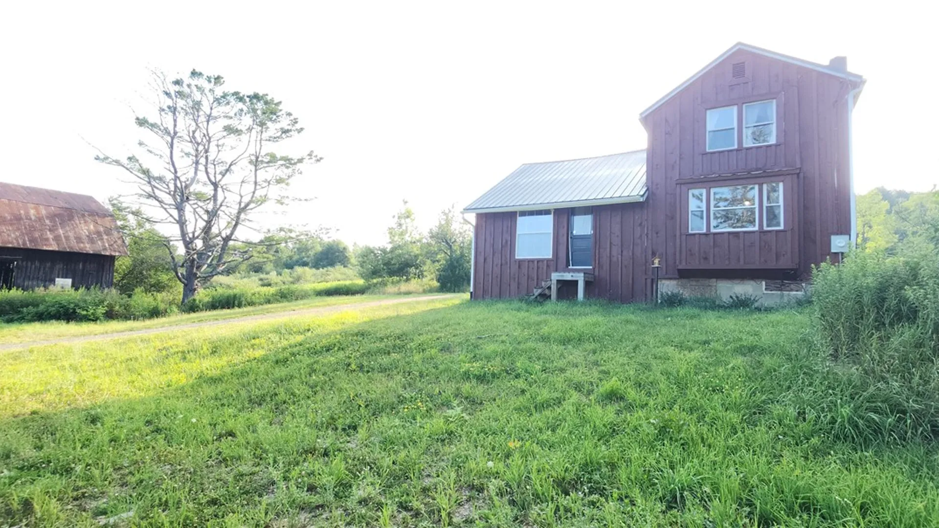 Property at 593 E Sullivanville Rd, Veteran, NY 14824 3