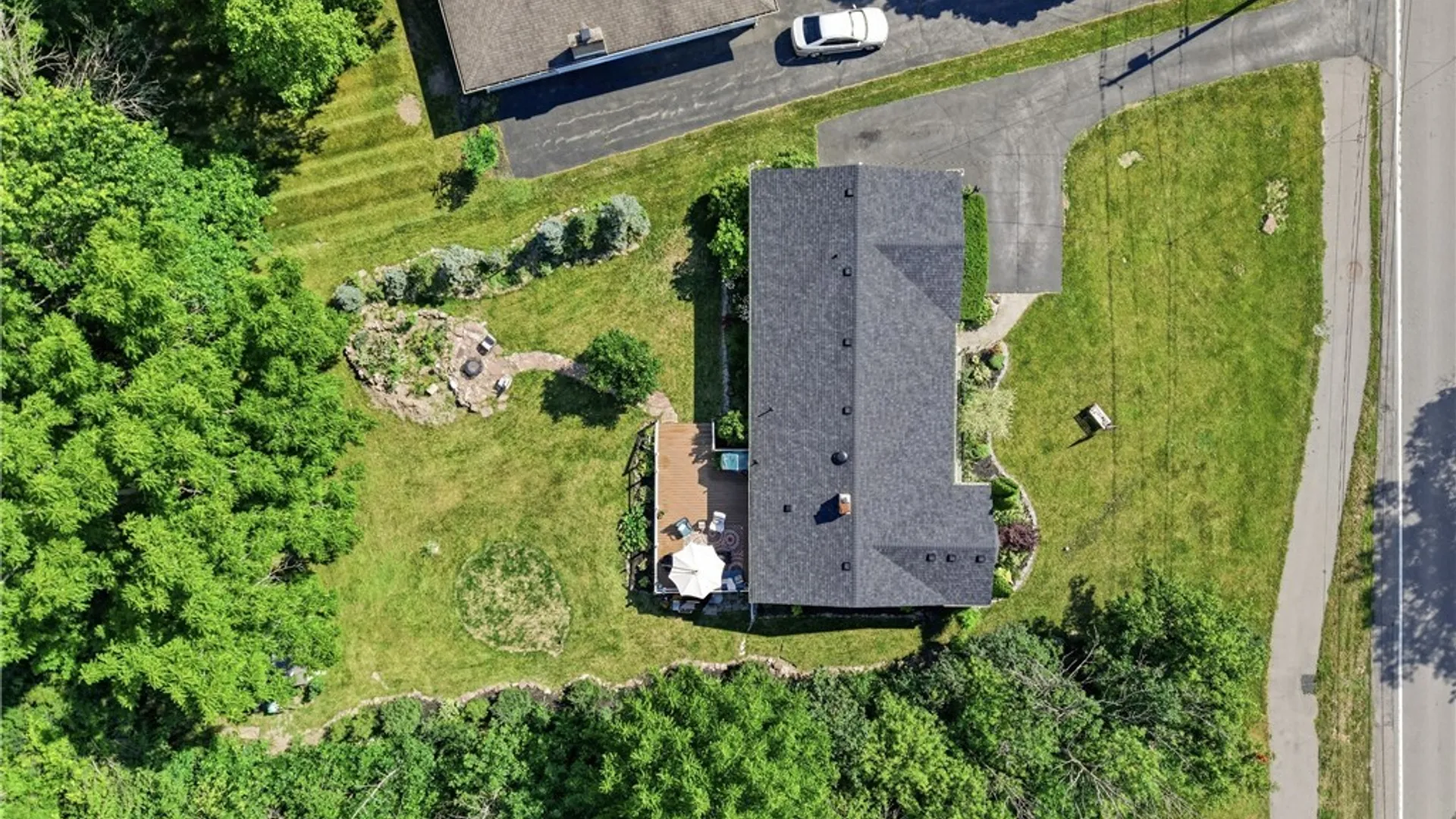 Property at 4049 River Road, Lewiston, NY 14174 47