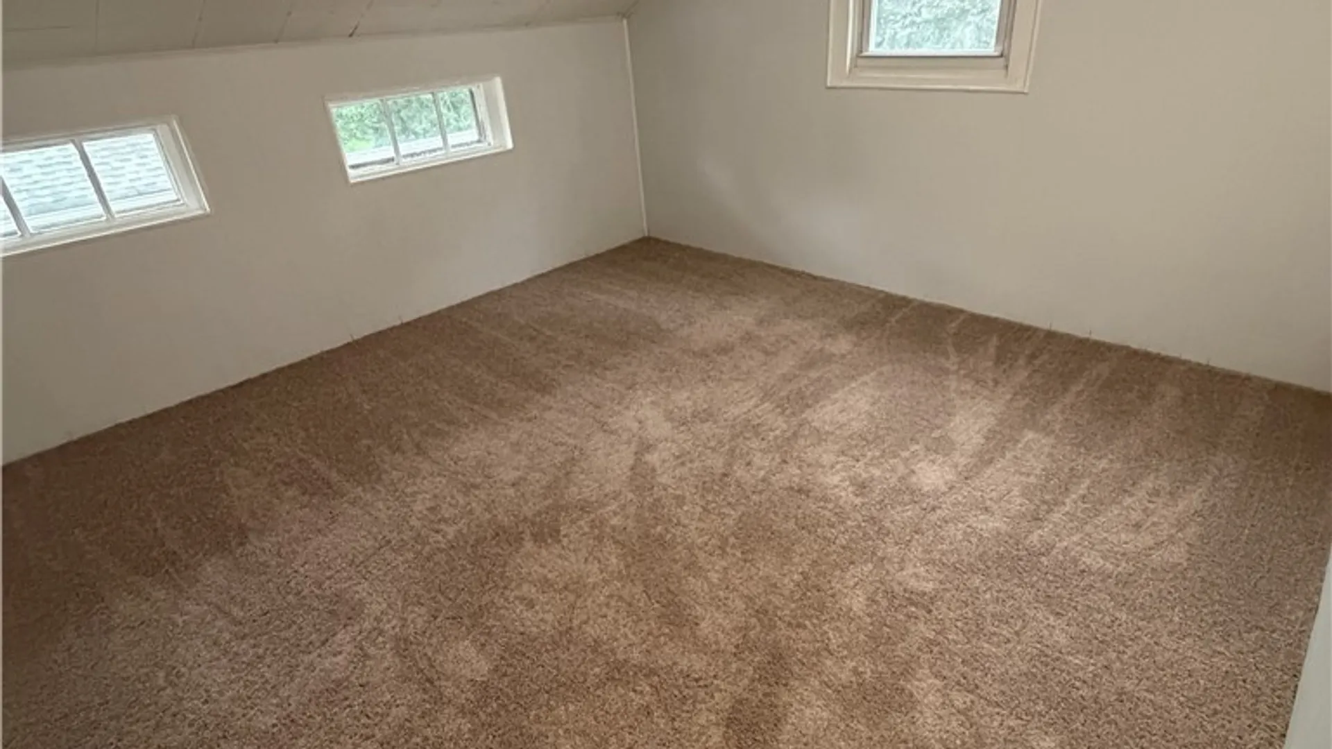 Property at 719 Orient Street, Shelby, NY 14103 12