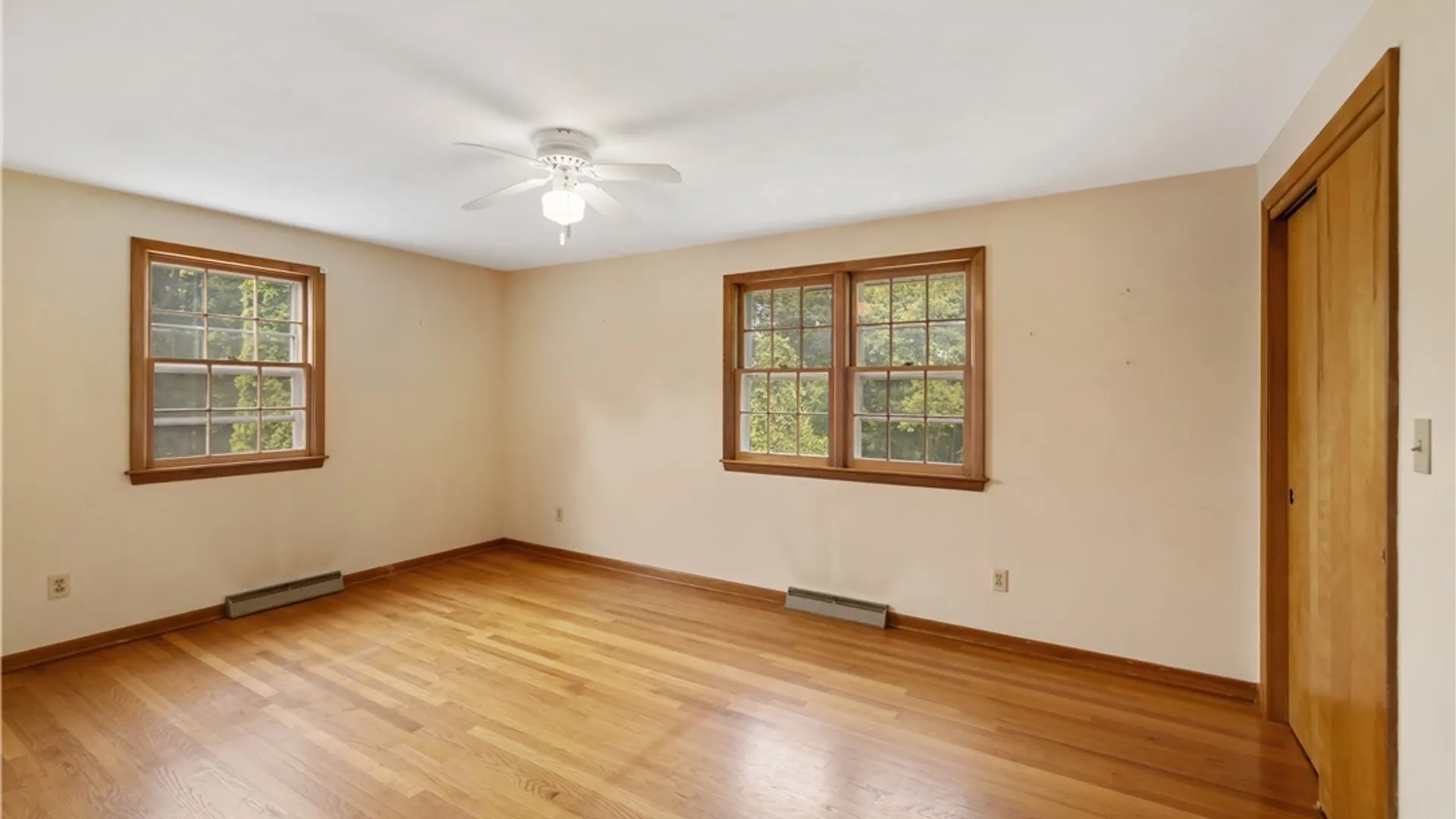 Property at 125 Northwood Way, Camillus, NY 13031 29