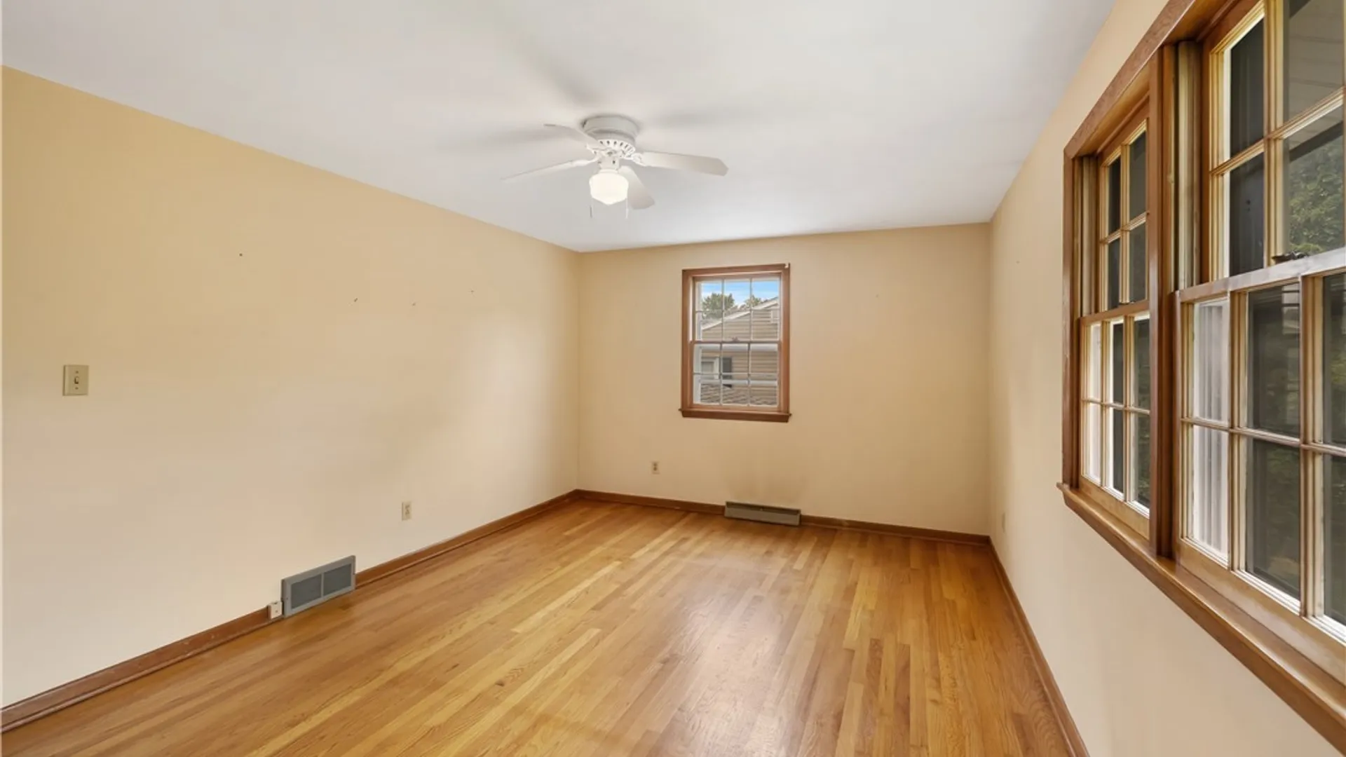 Property at 125 Northwood Way, Camillus, NY 13031 31