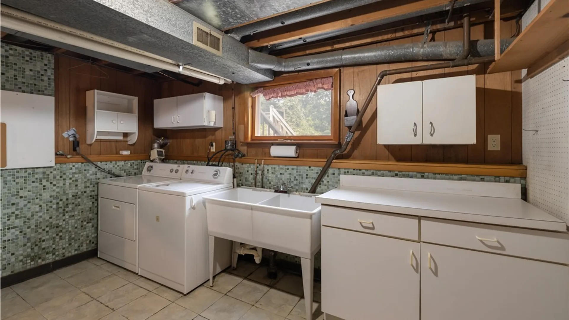 Property at 125 Northwood Way, Camillus, NY 13031 33