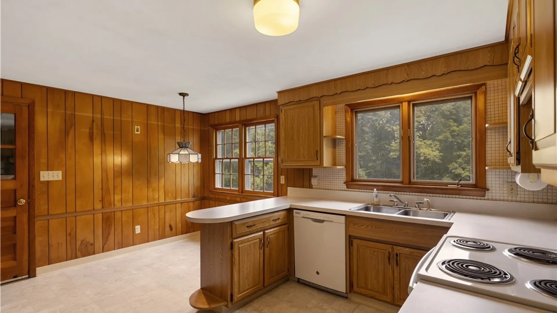 Property at 125 Northwood Way, Camillus, NY 13031 9