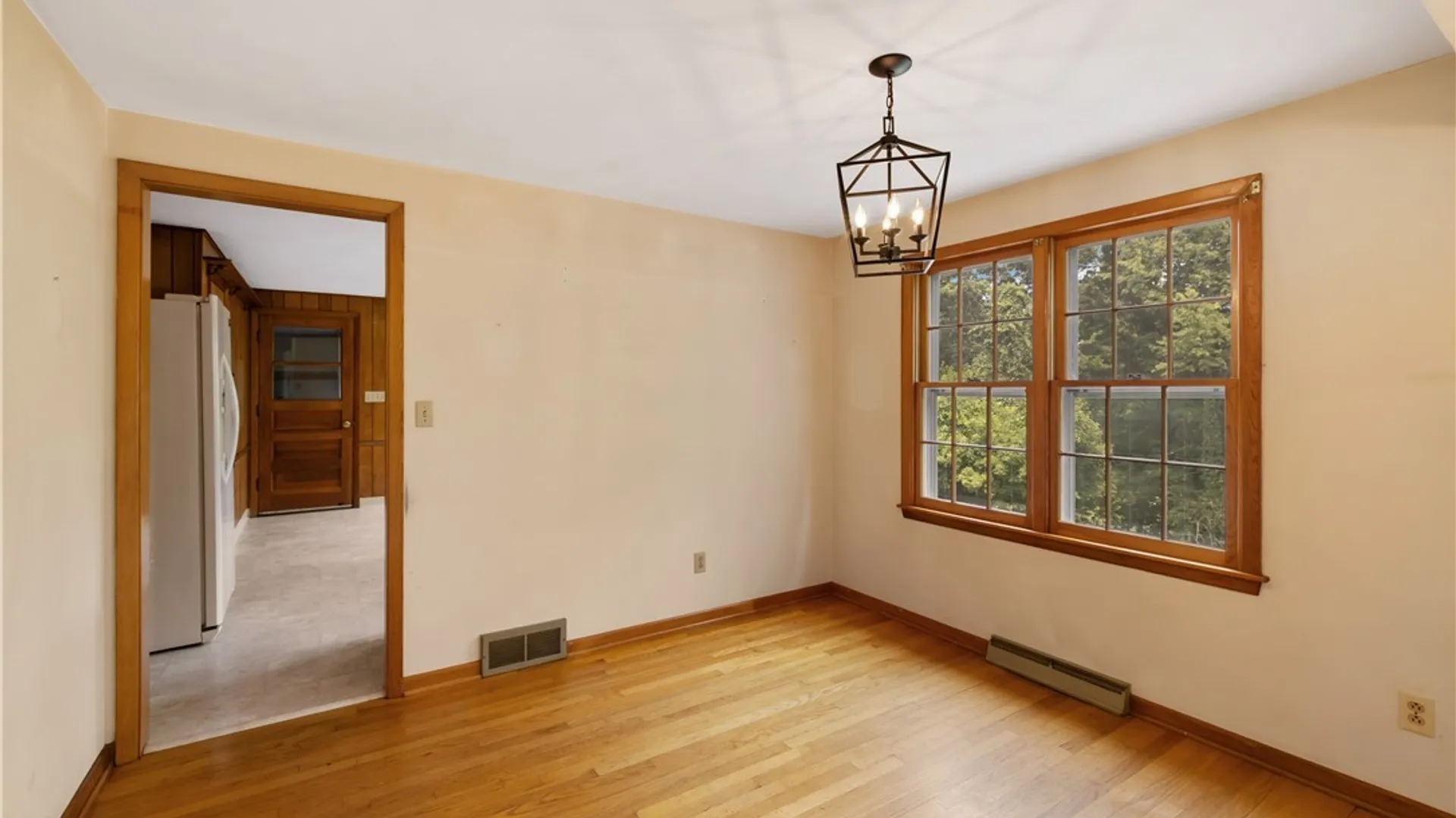 Property at 125 Northwood Way, Camillus, NY 13031 12