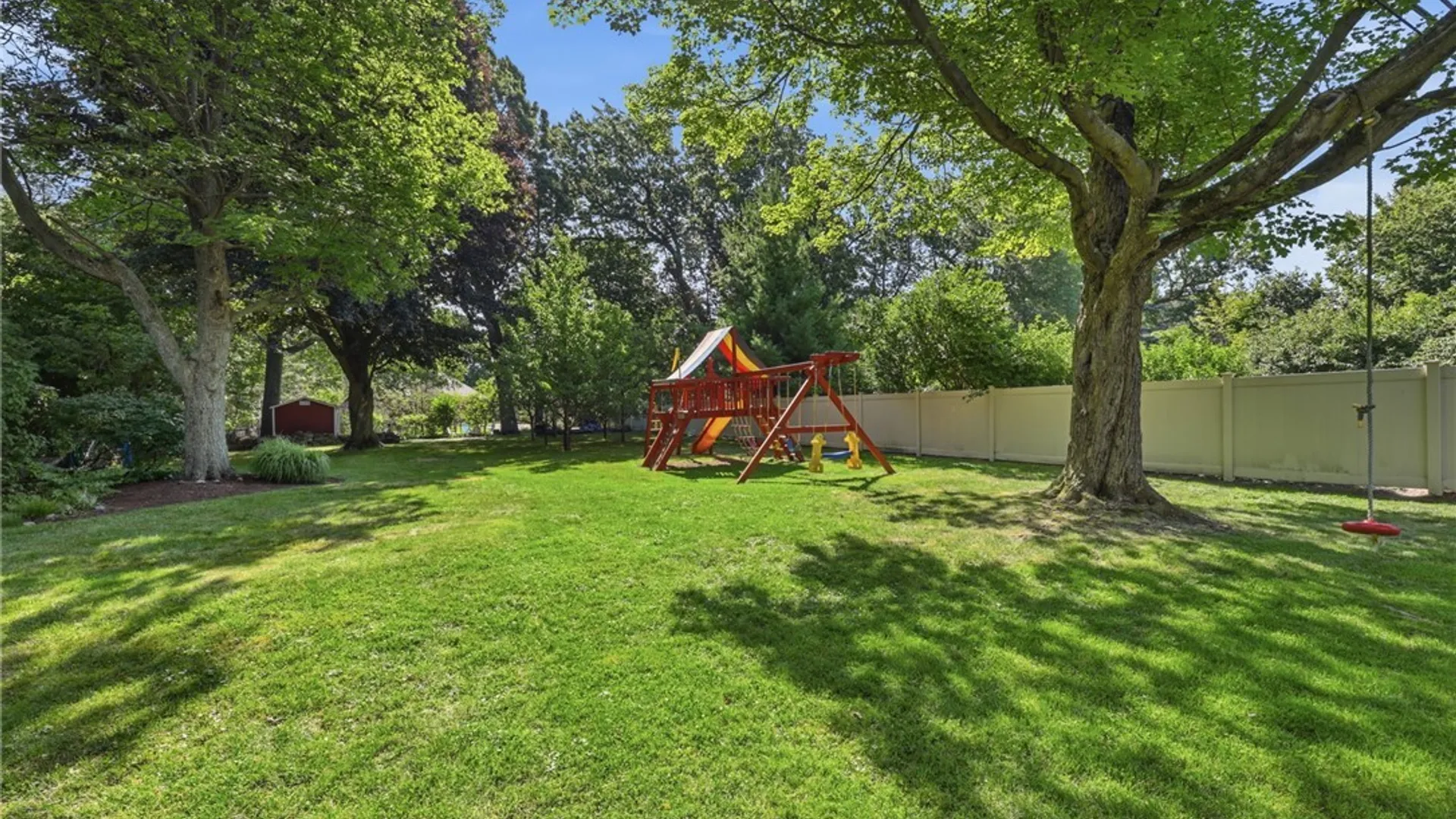 Property at 101 Fairlawn Drive, Amherst, NY 14226 45