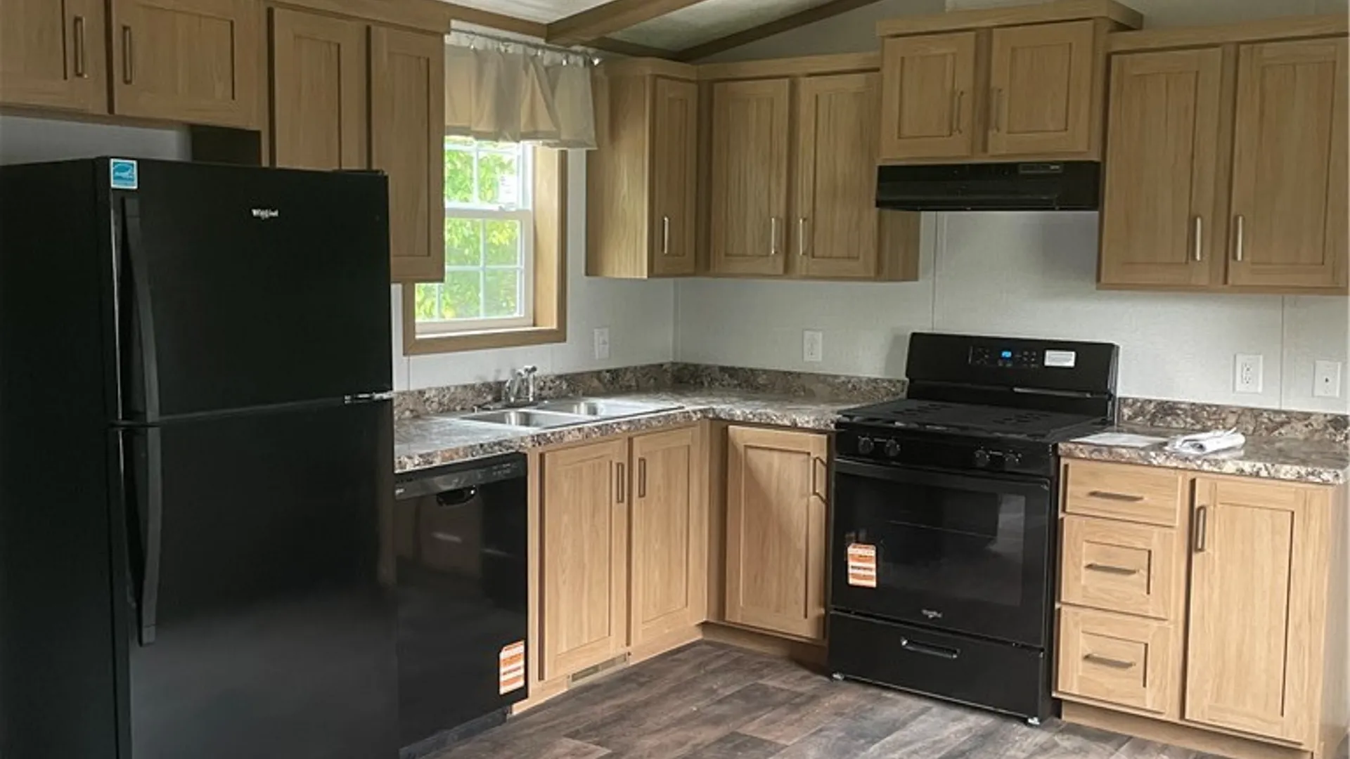 Property at 92 Third Street, Farmington, NY 14425 3