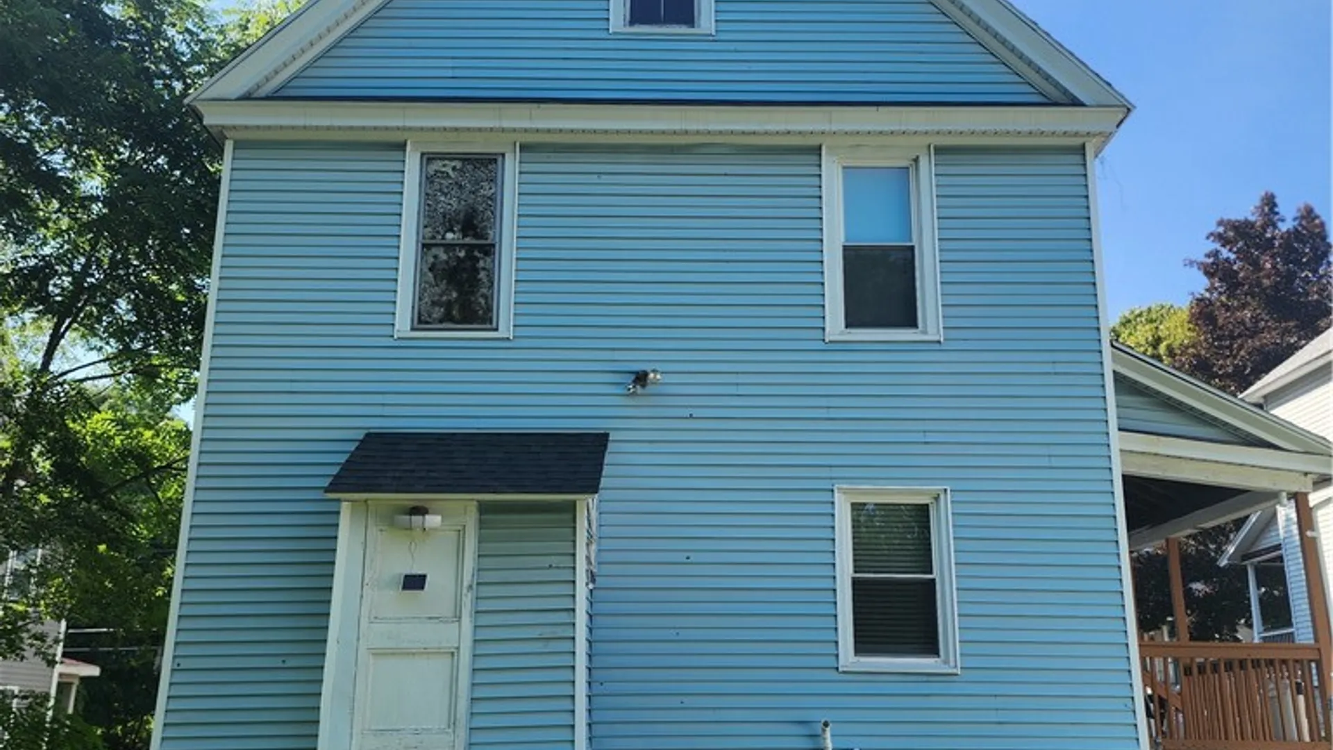 Property at 228 Woodlawn Avenue, Auburn, NY 13021 2