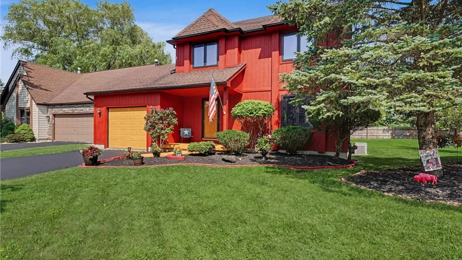 Property at 773 Robin Road, Amherst, NY 14228 3